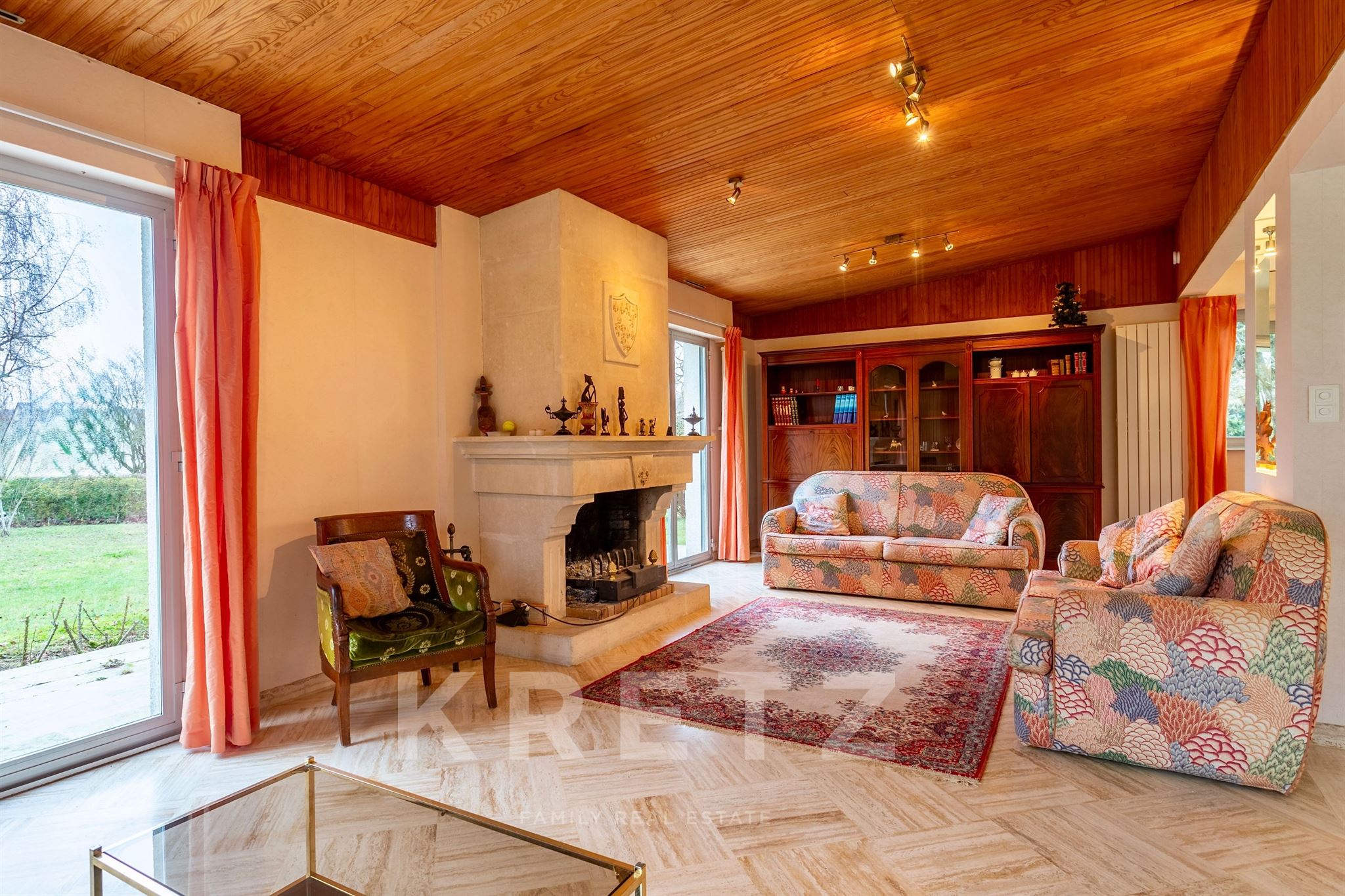 Architect-designed Single-storey Villa