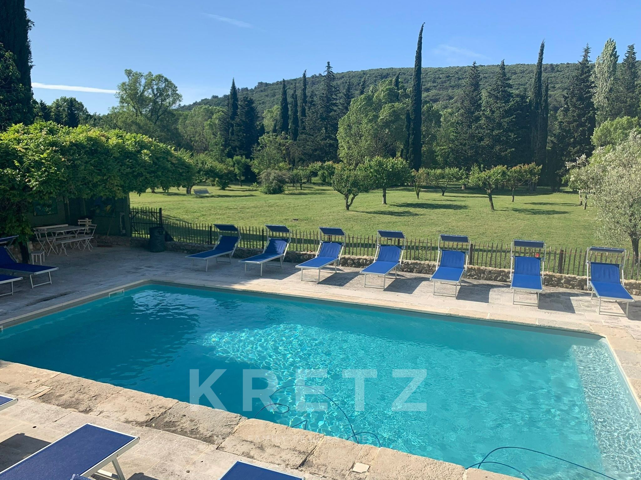 Magnificent restored Provençal hamlet with swimming pool