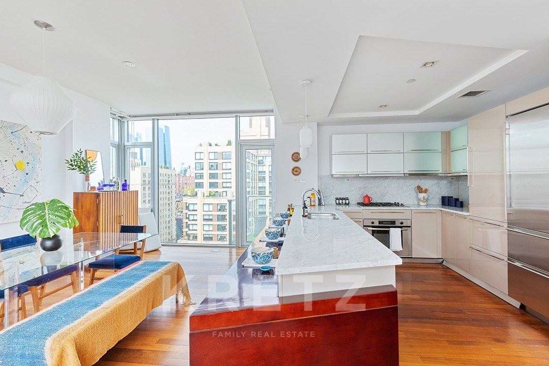 Unmatched Views in the Heart of Chelsea
