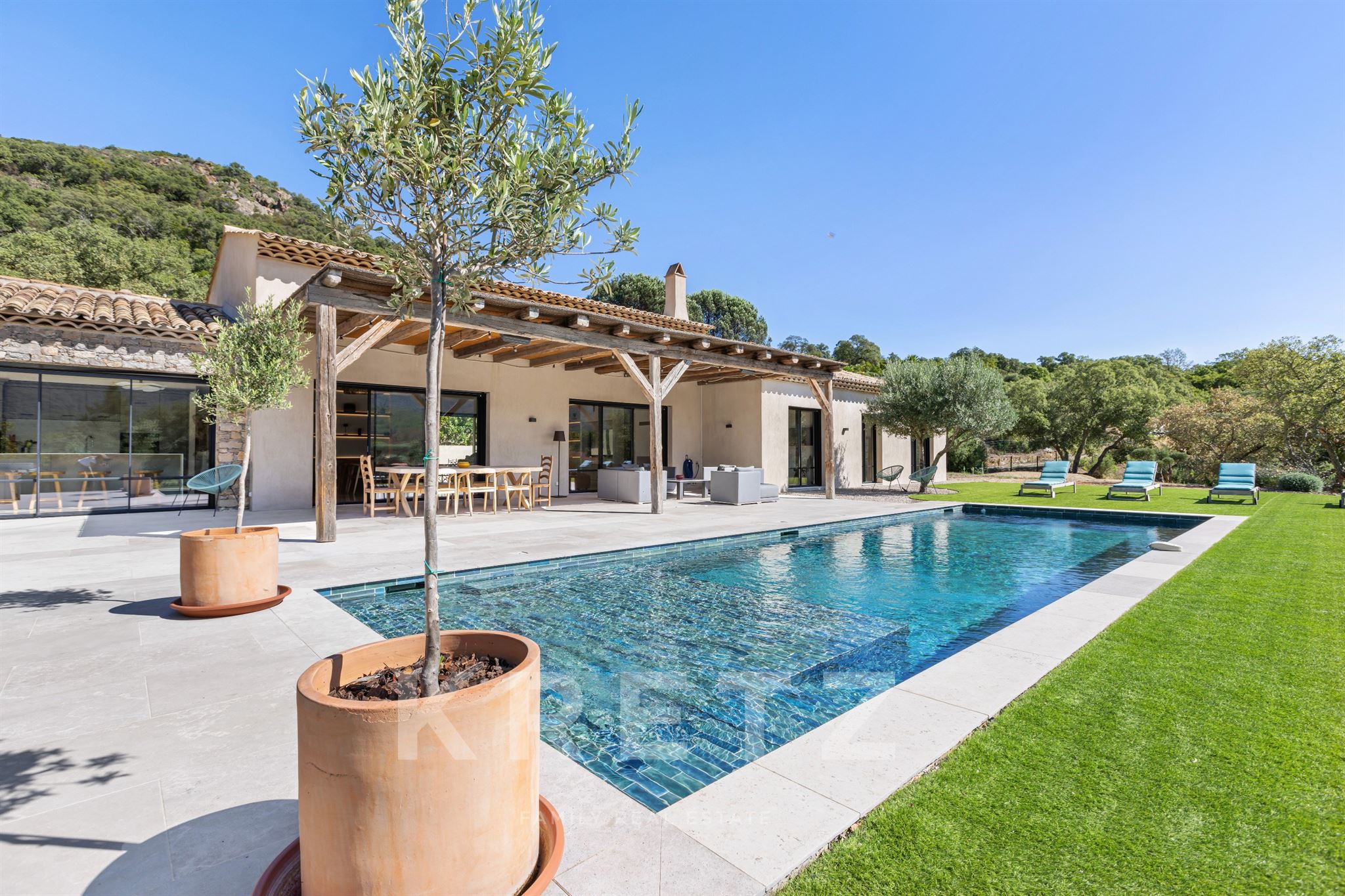 La Môle – Stunning Villa with Swimming Pool