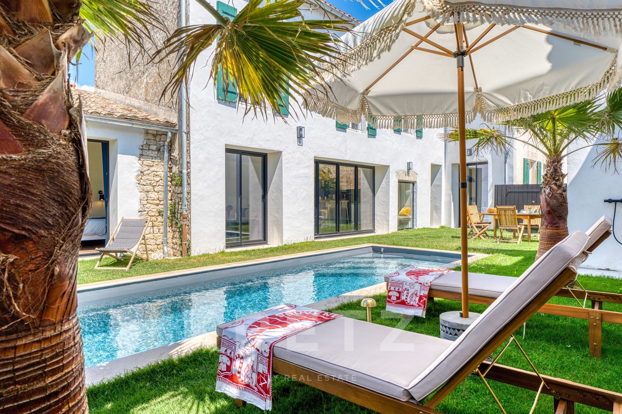 Renovated old house-Premium amenities-Pool and absolute peace and quiet