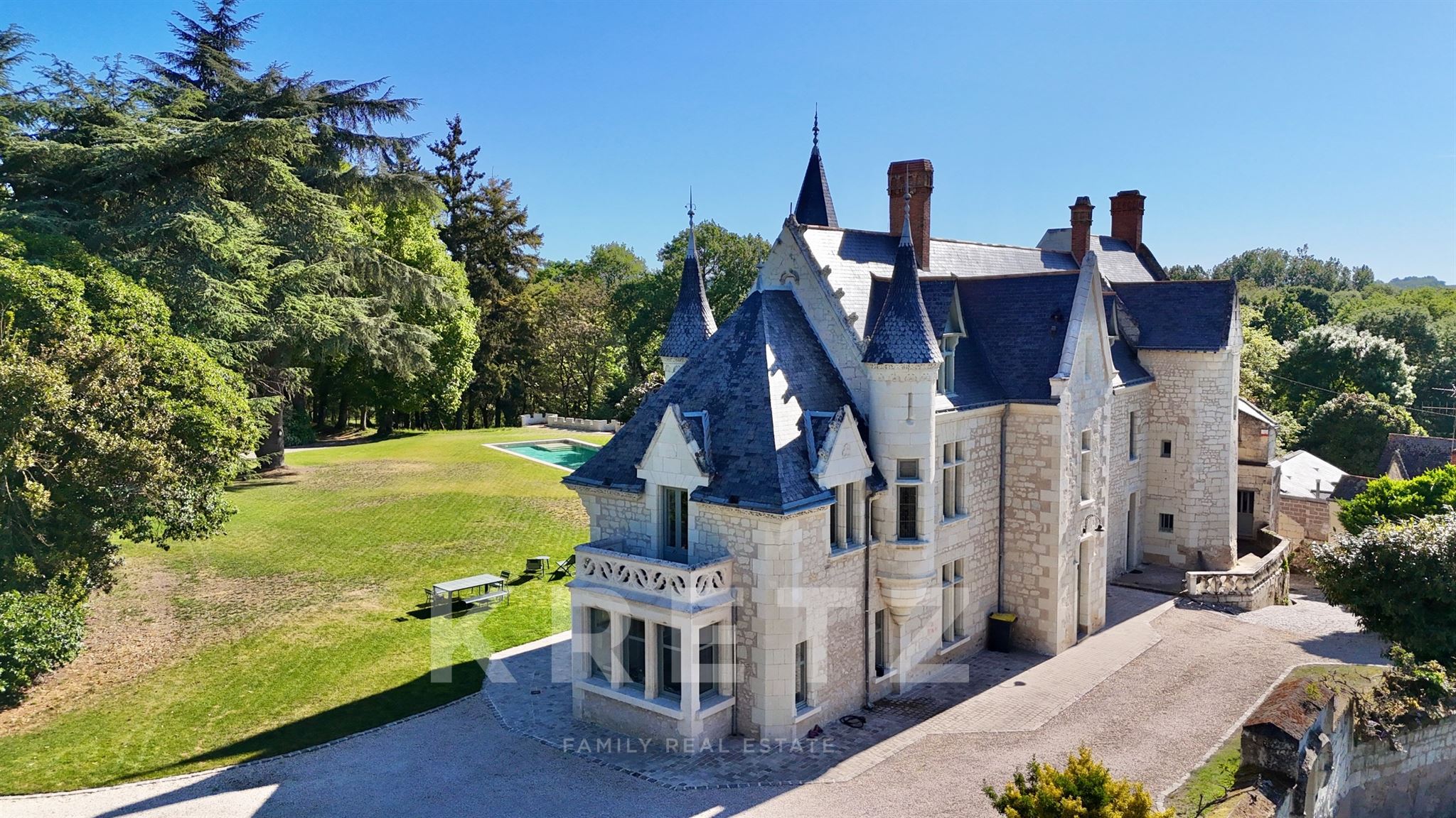 Stunning château in the heart of the Saumur town