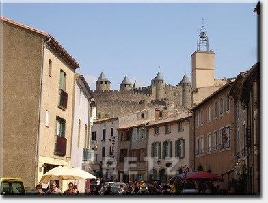 Immeuble de rapport d’exception en cœur historique de Carcassonne – 500+ m² déployés pour un rendeme