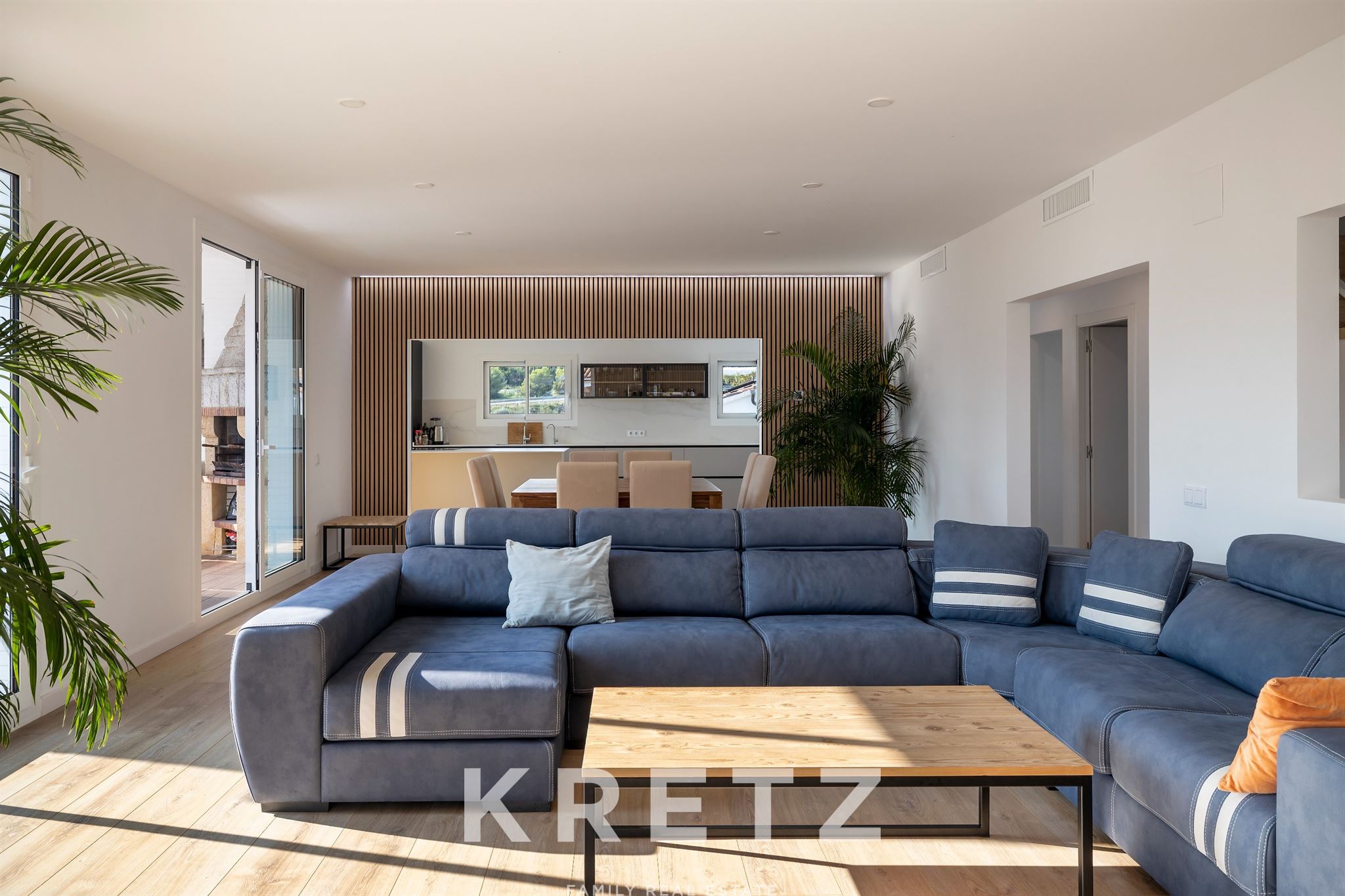 Exclusive newly renovated Mediterranean-View Villa in Can Teixidó, Alella