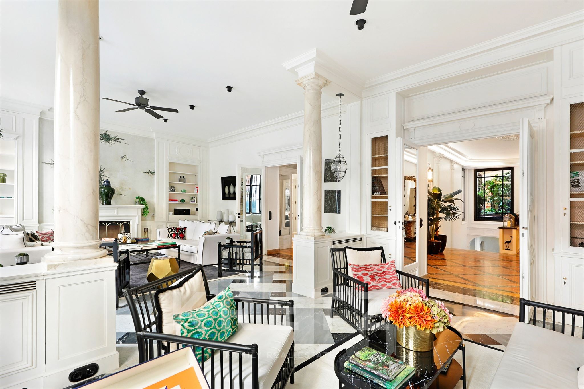 Paris 16th – OECD district – Reception apartment with winter garden