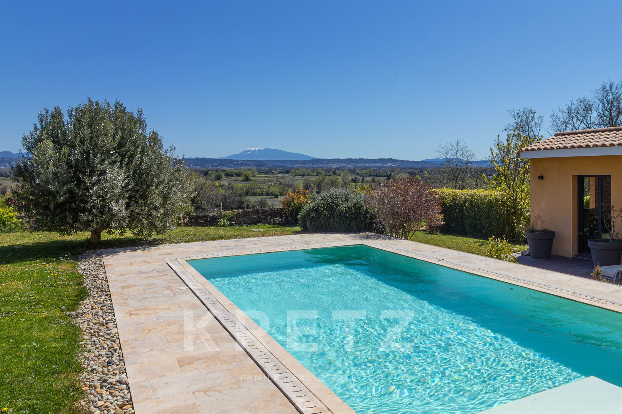 Exceptional private property – Spectacular view and lifestyle in Provence – Near Grignan