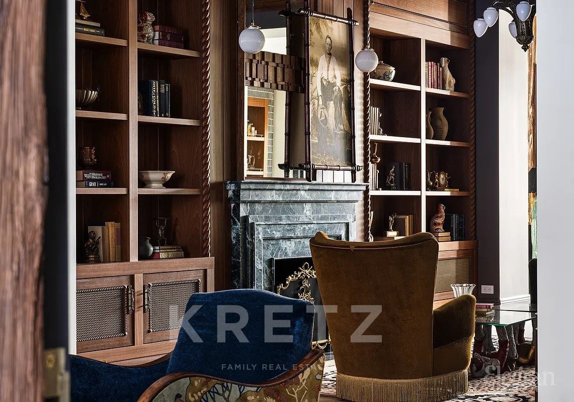 Designer Townhouse in the heart of West Village