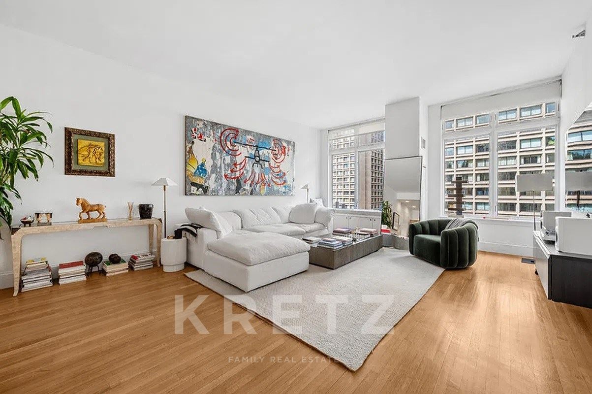 Chic Condo in the Heart of Soho