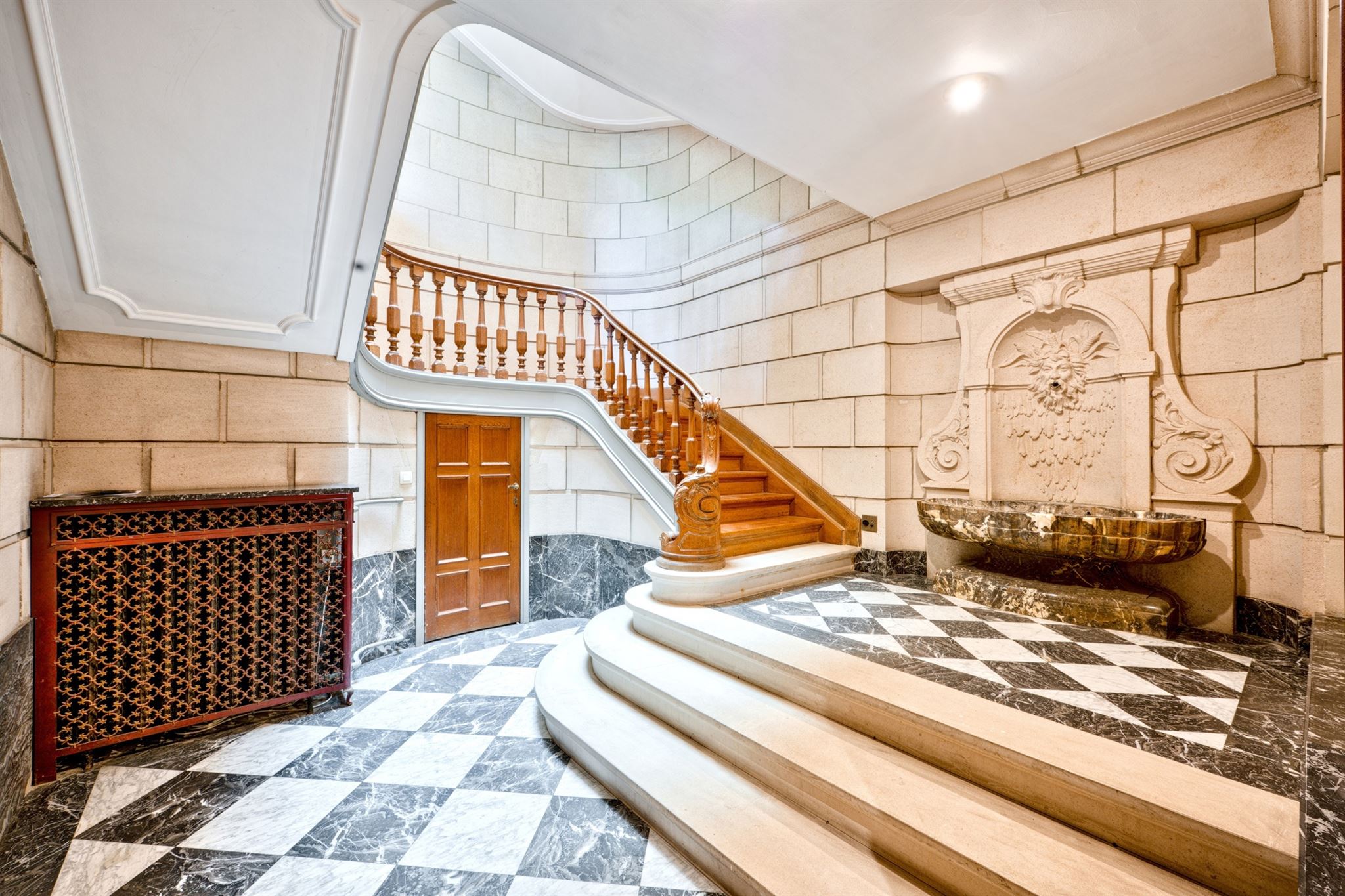 Roosevelt, luxurious Master House with rear house