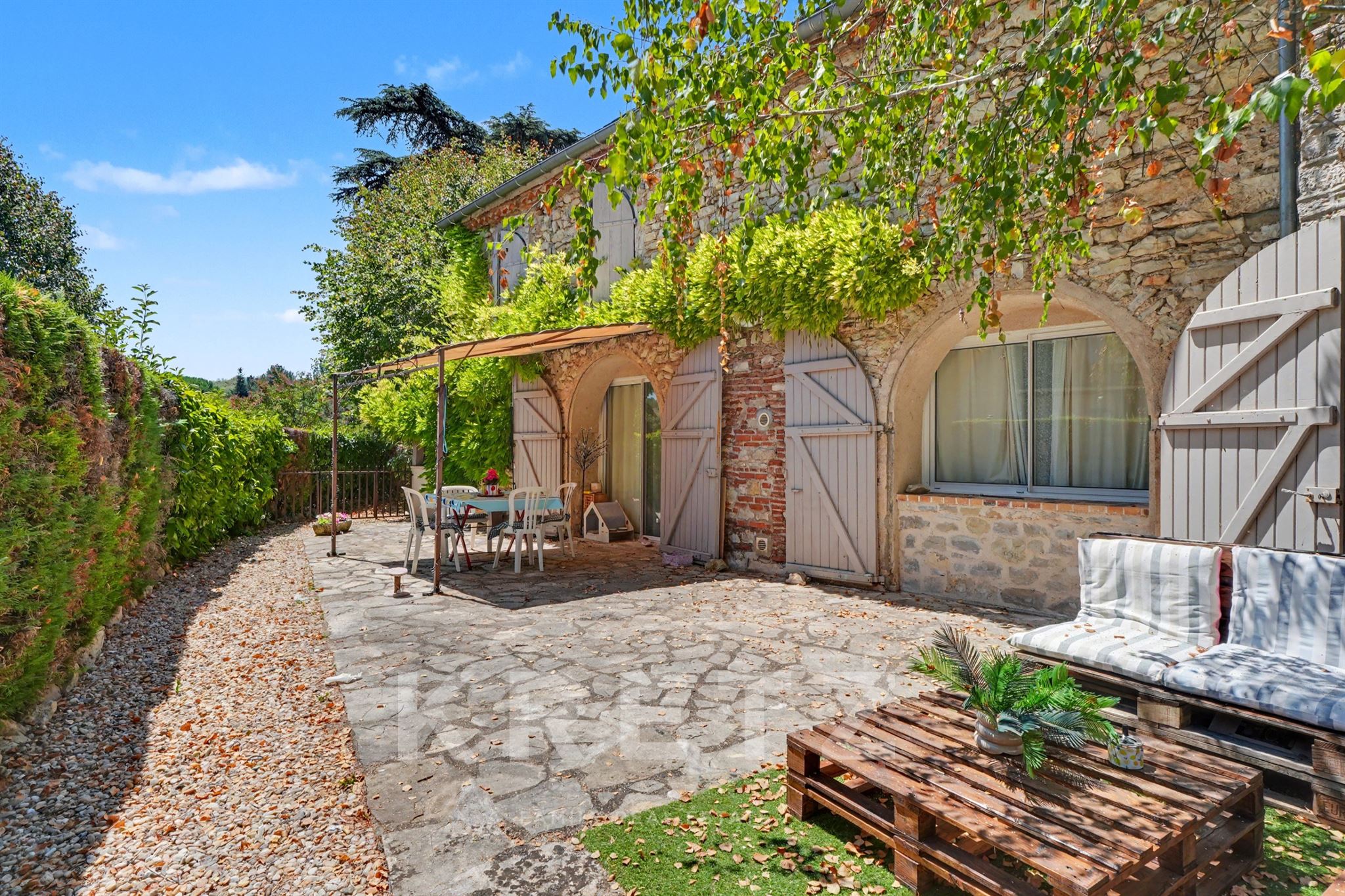 Elégante Propriété familiale avec piscine