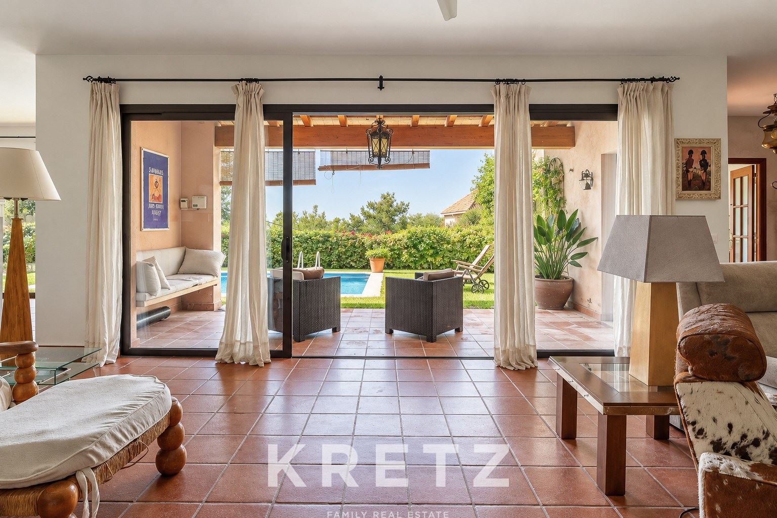 Elegant Provencal-Style Villa with Pool and Total Privacy in Sitges
