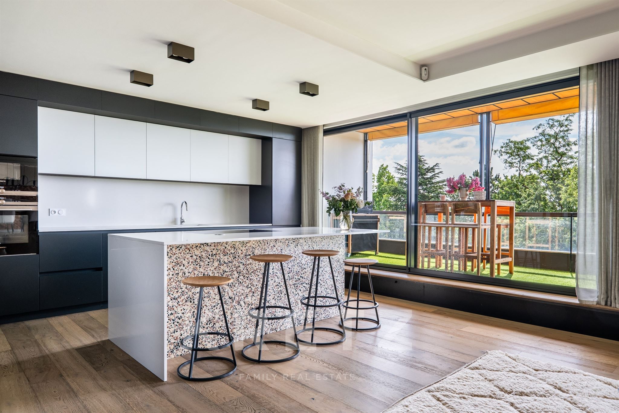 APPARTEMENT D’EXCEPTION AVEC VUE PANORAMIQUE