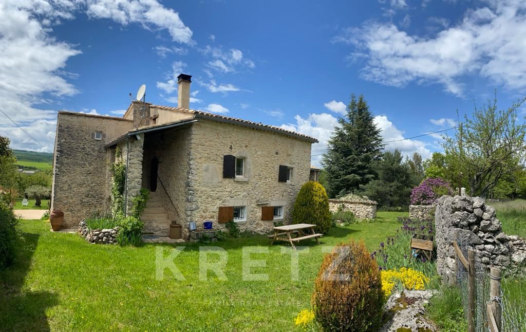 Renovated Provencal farmhouse