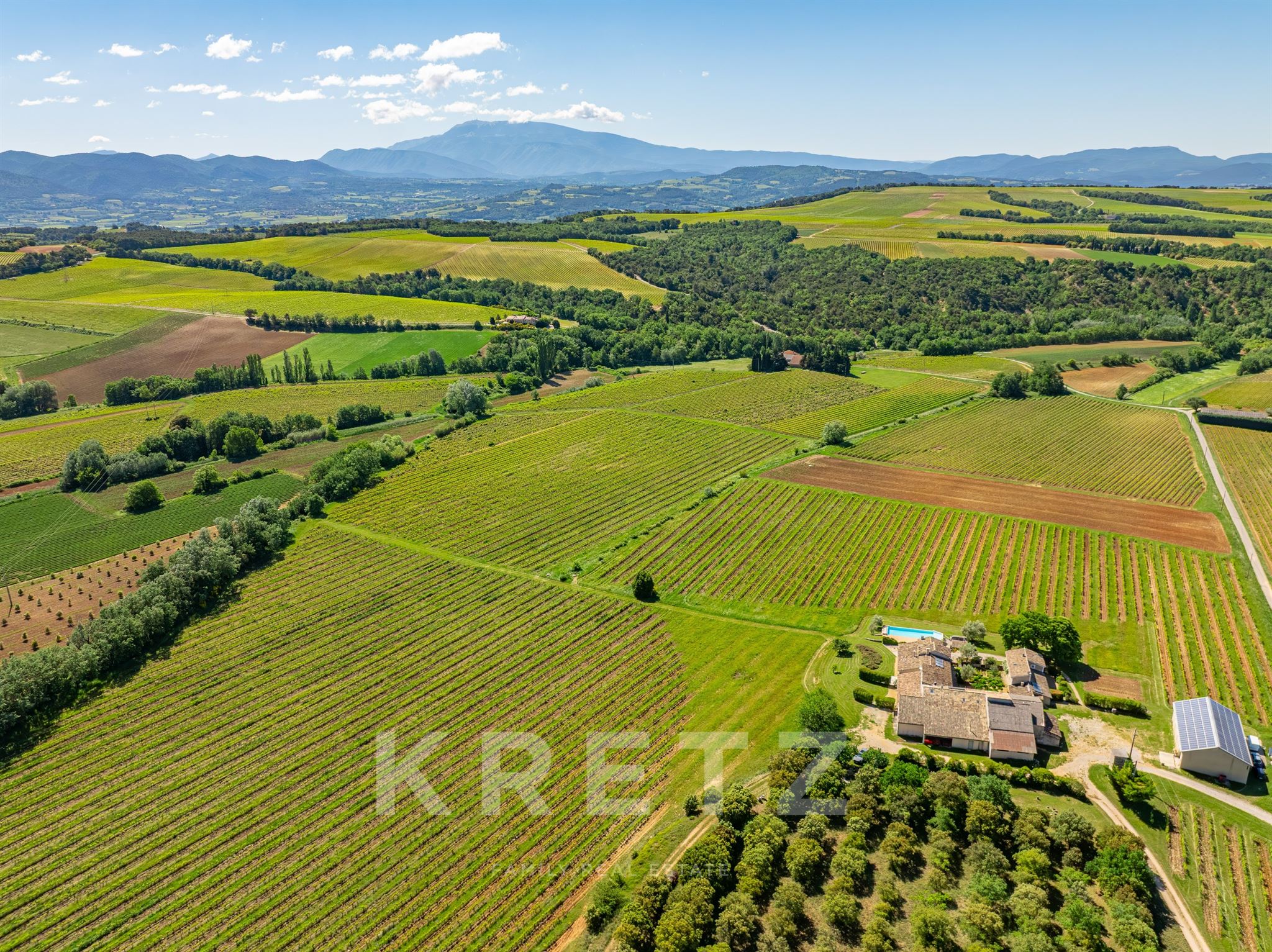 Exceptional wine property - rare location, panoramic view