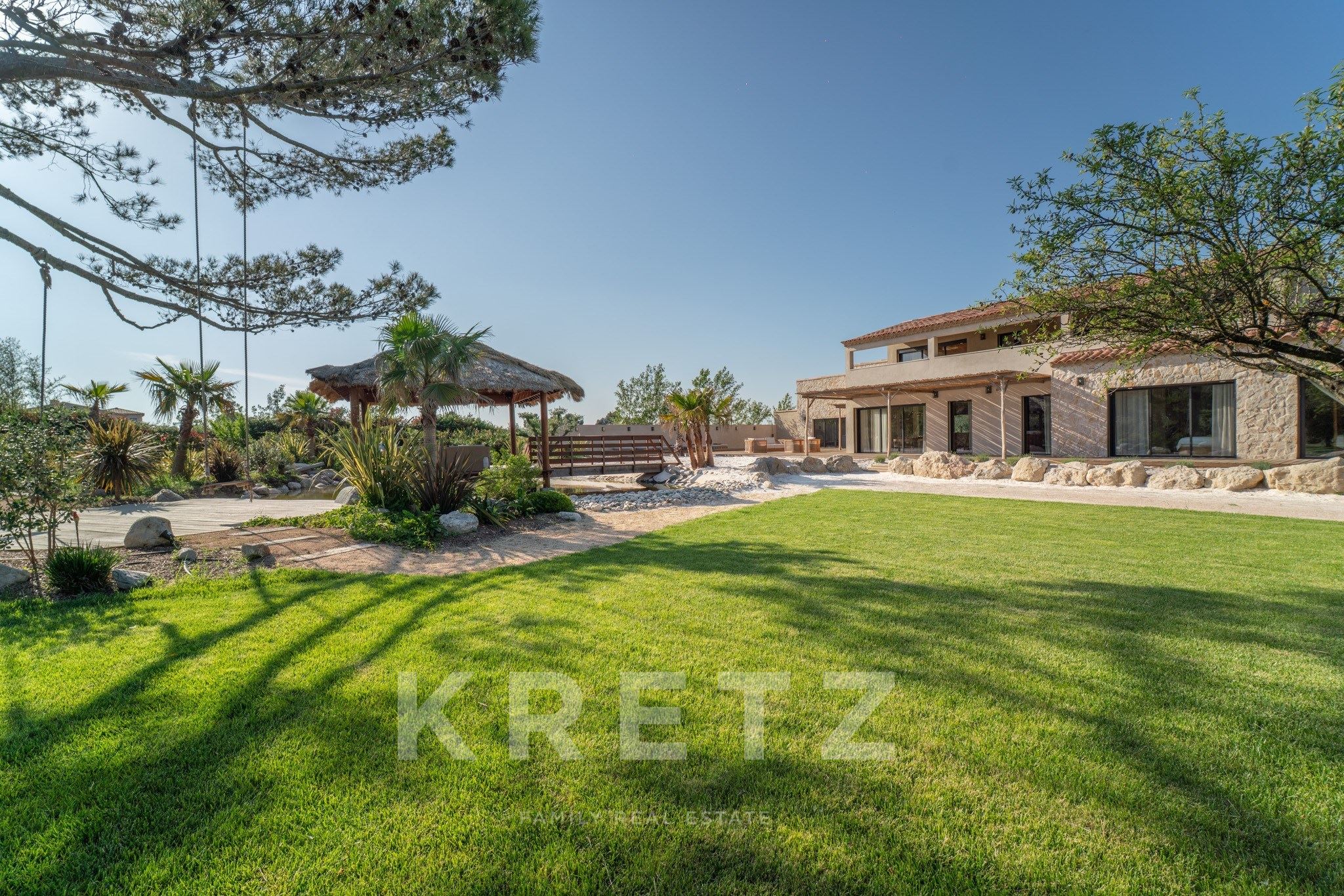 Luxury Estate in Eygalières, Provence – 1 Hectare Private Domain, 5-Bedroom Designer Villa, Alpilles