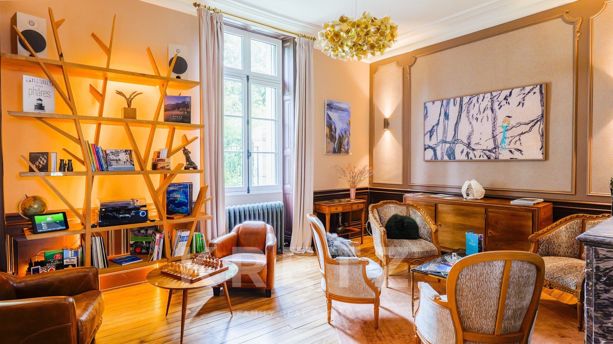Propriété rare à Dinan — Hôtel particulier, gîte et longère de prestige