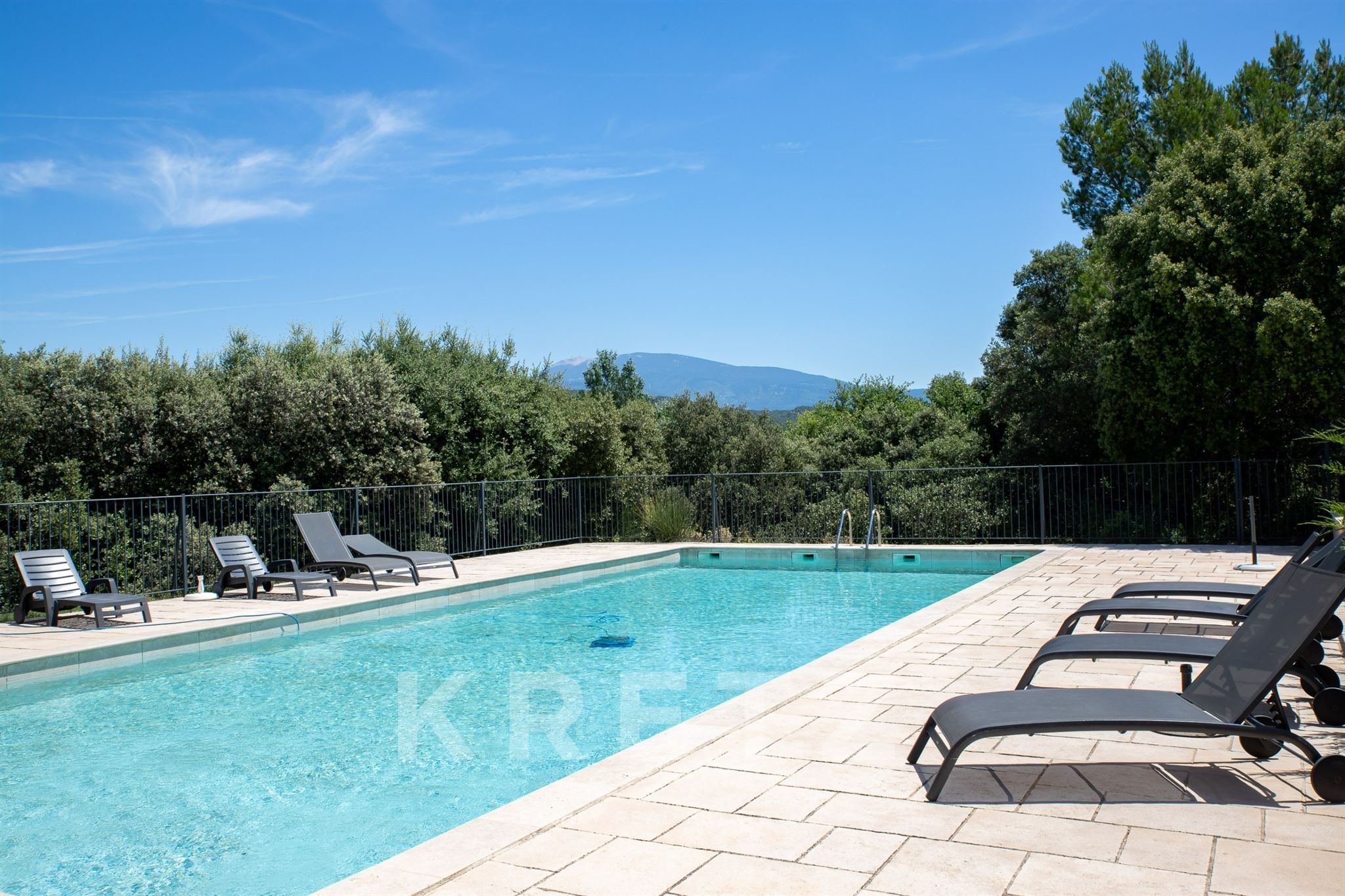 Very large exceptional property - private hamlet in Vaison-La-Romaine