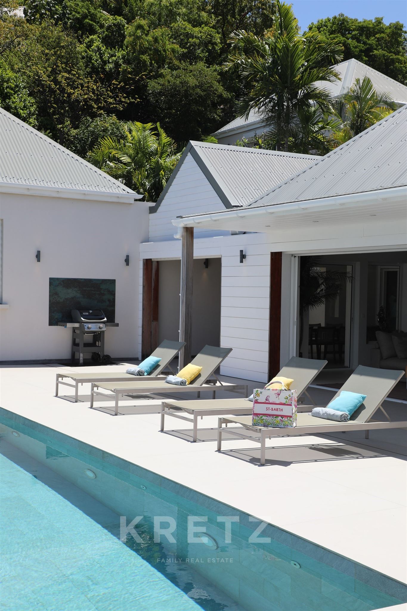 Villa with panoramic view of the islands