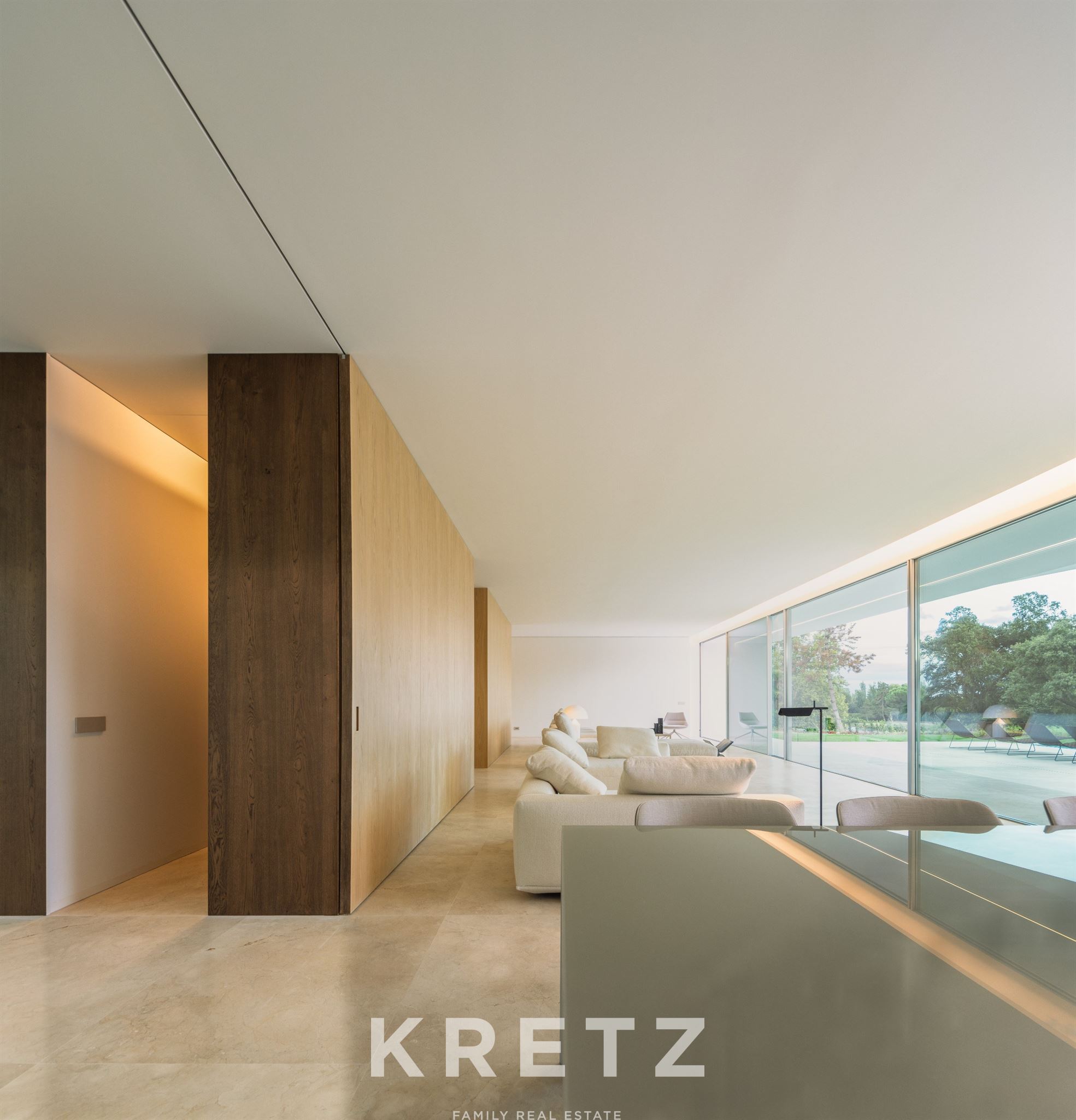 Contemporary Residence Overlooking the Real Club de La Moraleja