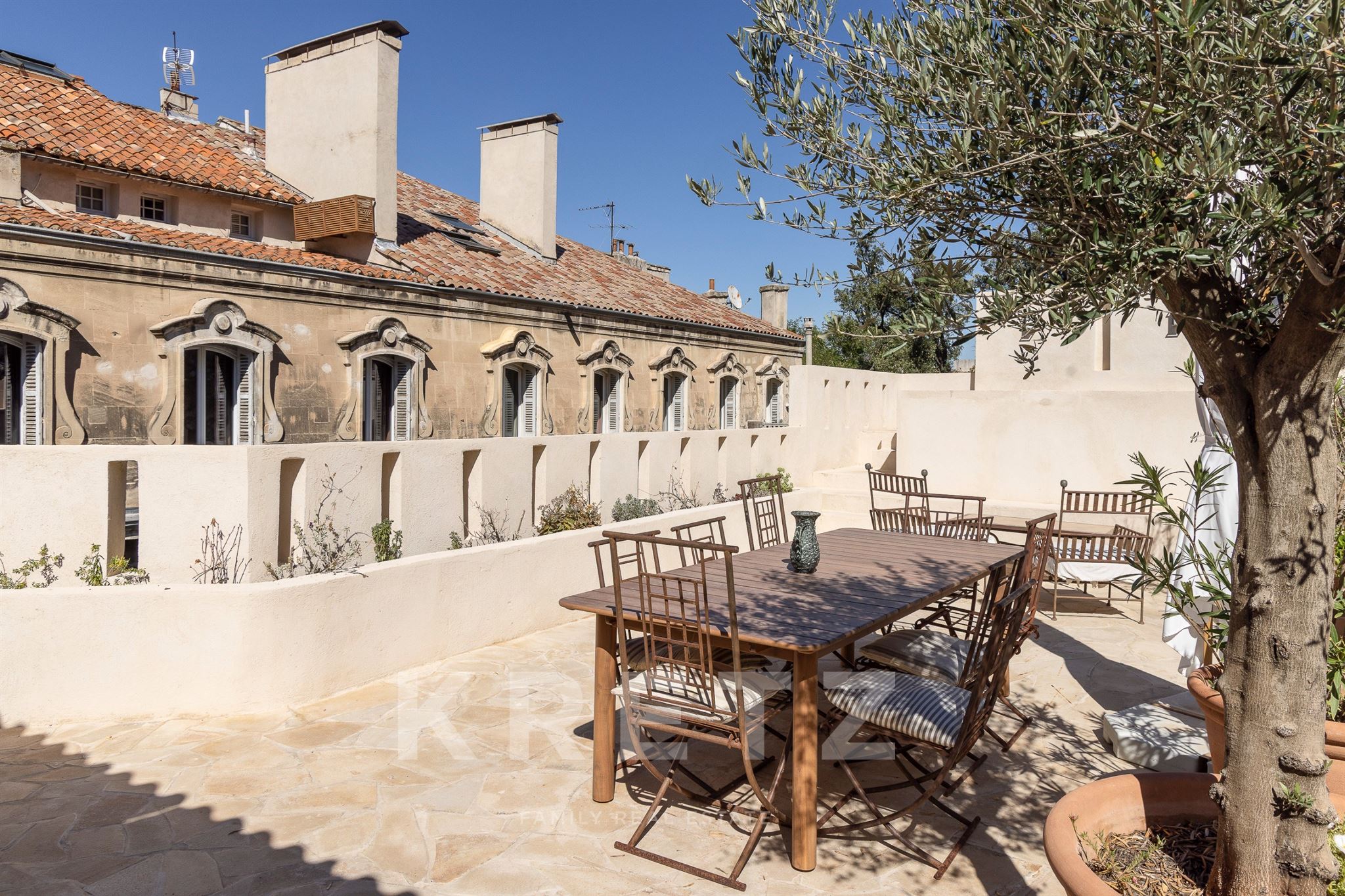 Appartement d'achitecte grande terrasse Saint Victor