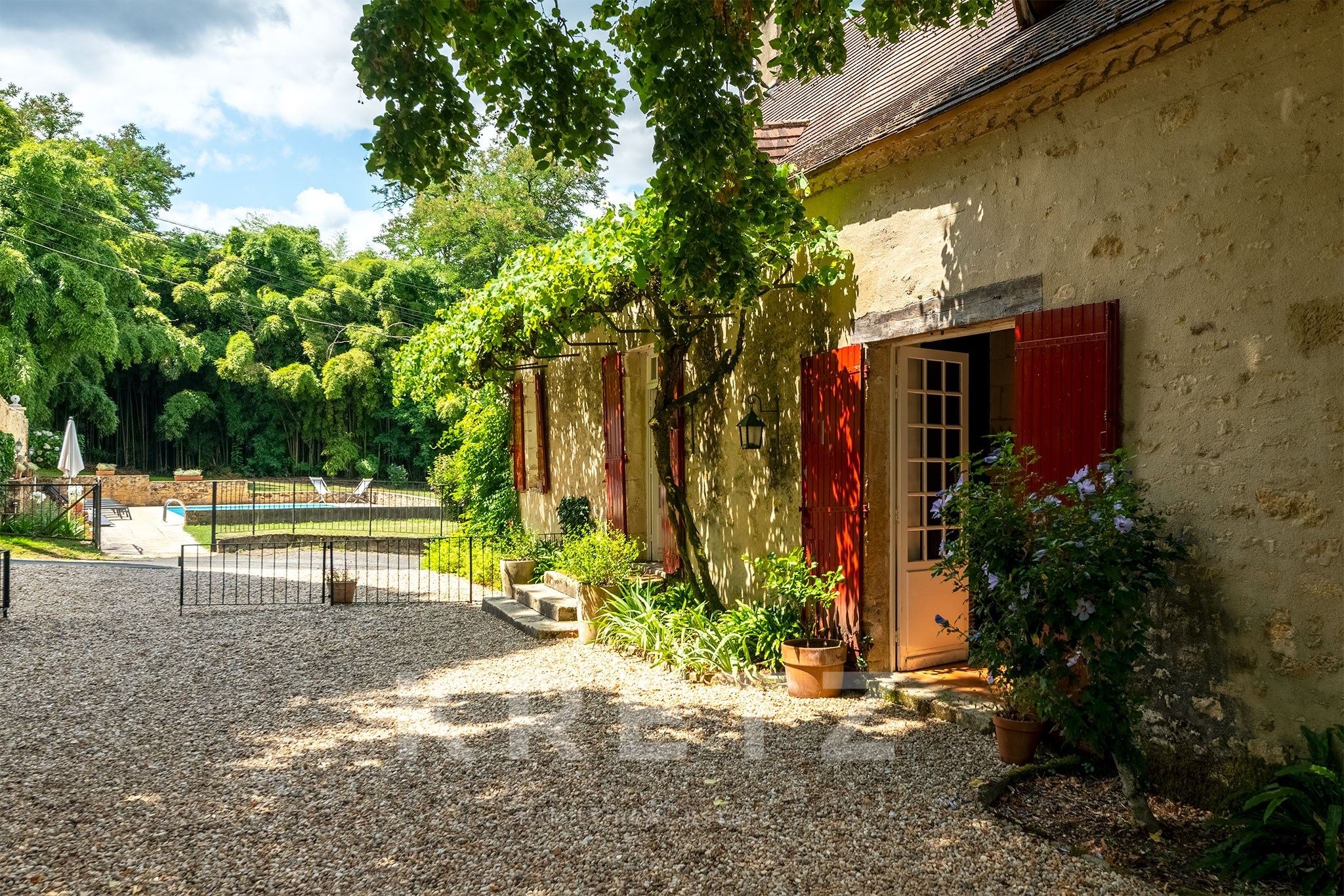 Charming 330 m² Périgourdine with Pool