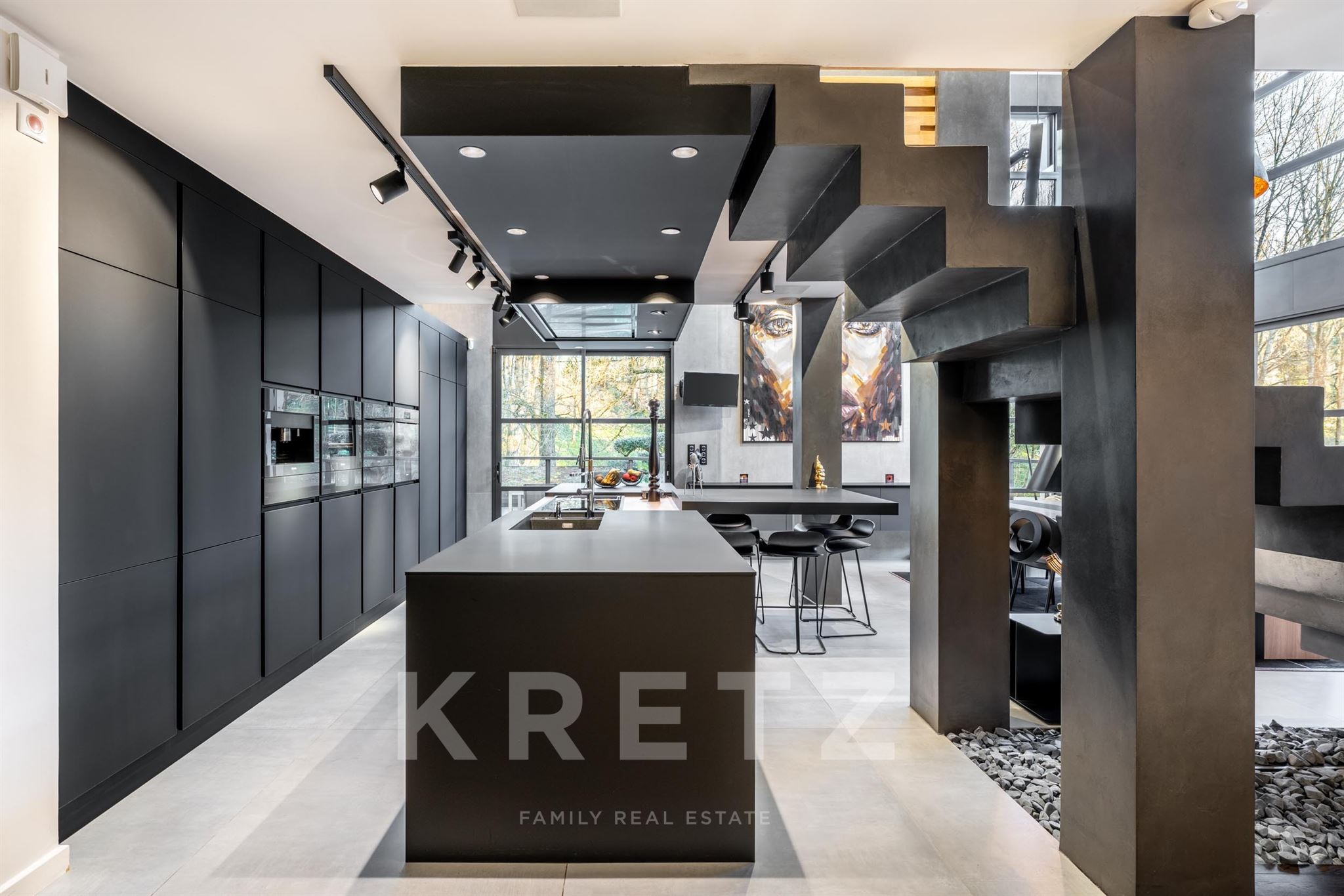 Exceptional contemporary villa