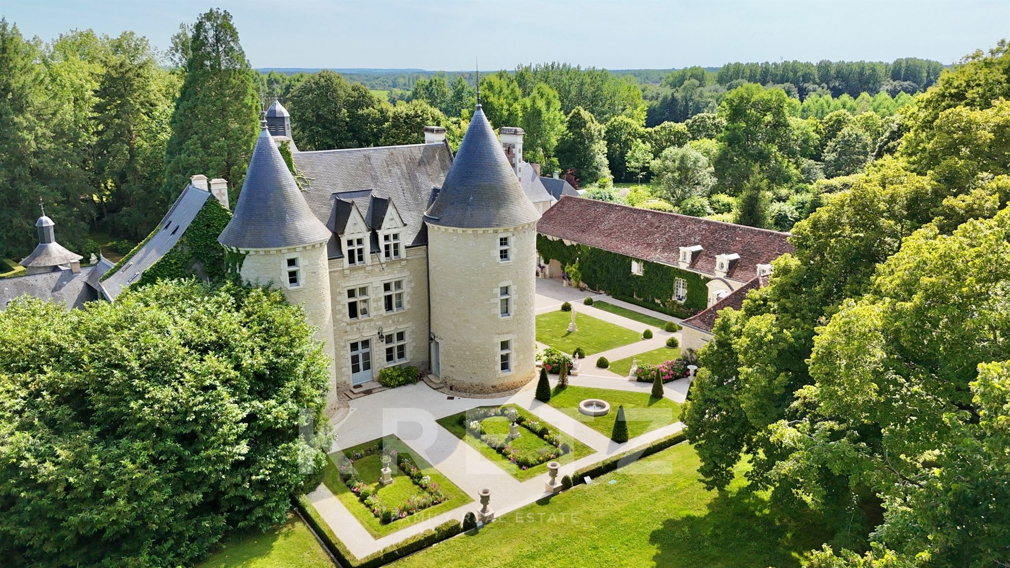 Château XVI - French elegance
