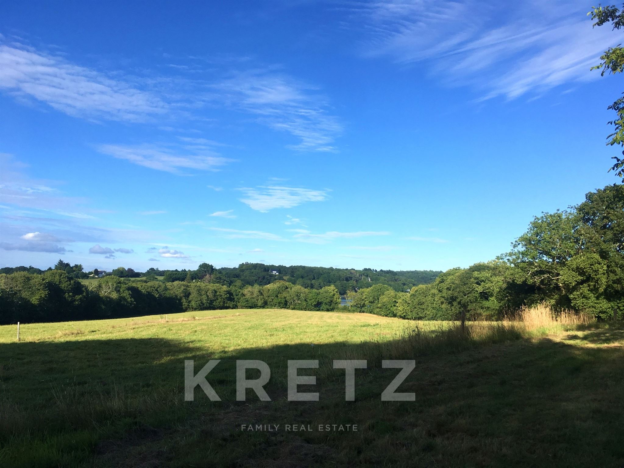 PROPRIÉTÉ D'EXCEPTION – MOELAN-SUR-MER | Vue sur le Bélon 579 m² de bâti | 28 ha de bois et prairies
