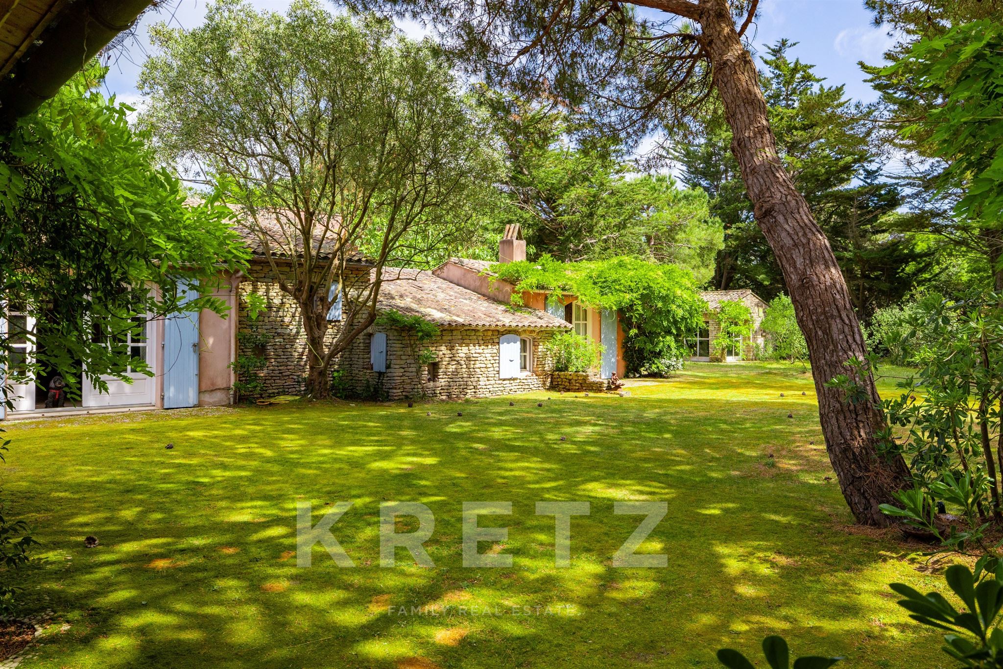 Maison de charme sur grand terrain