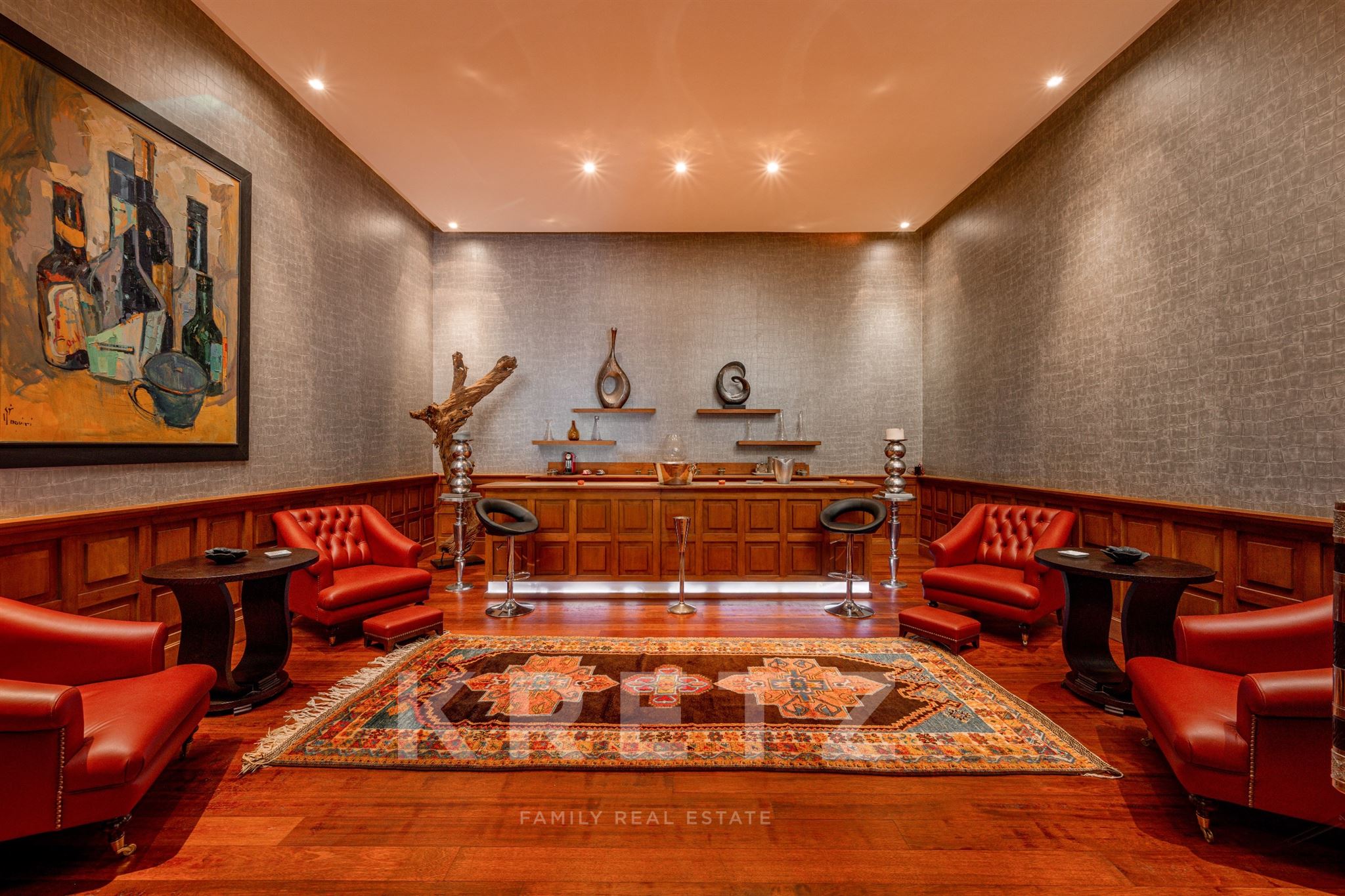 Exceptional property in the Golden Triangle of the Palmeraie