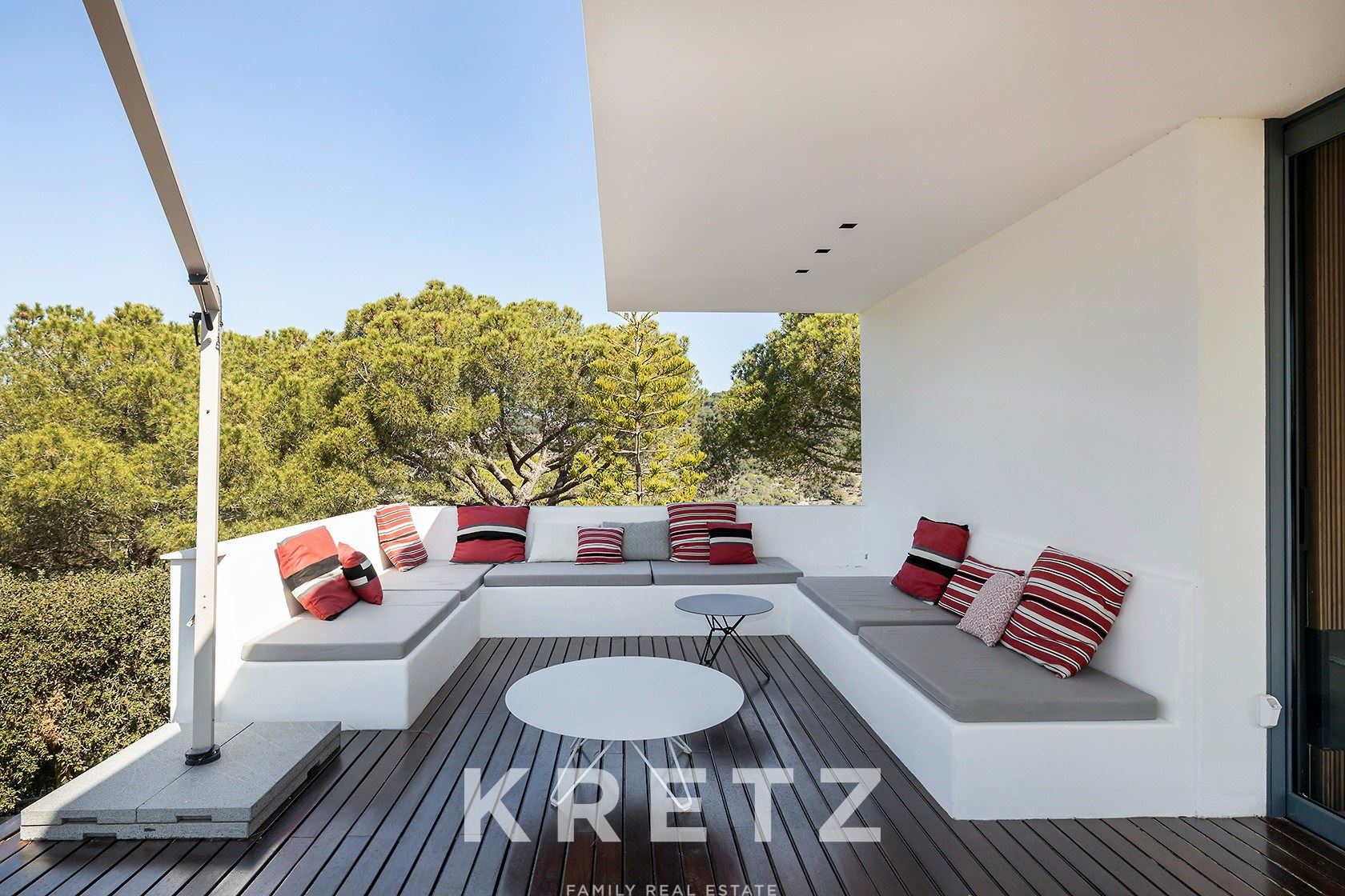 Extraordinary architecture just 20 minutes from Barcelona
