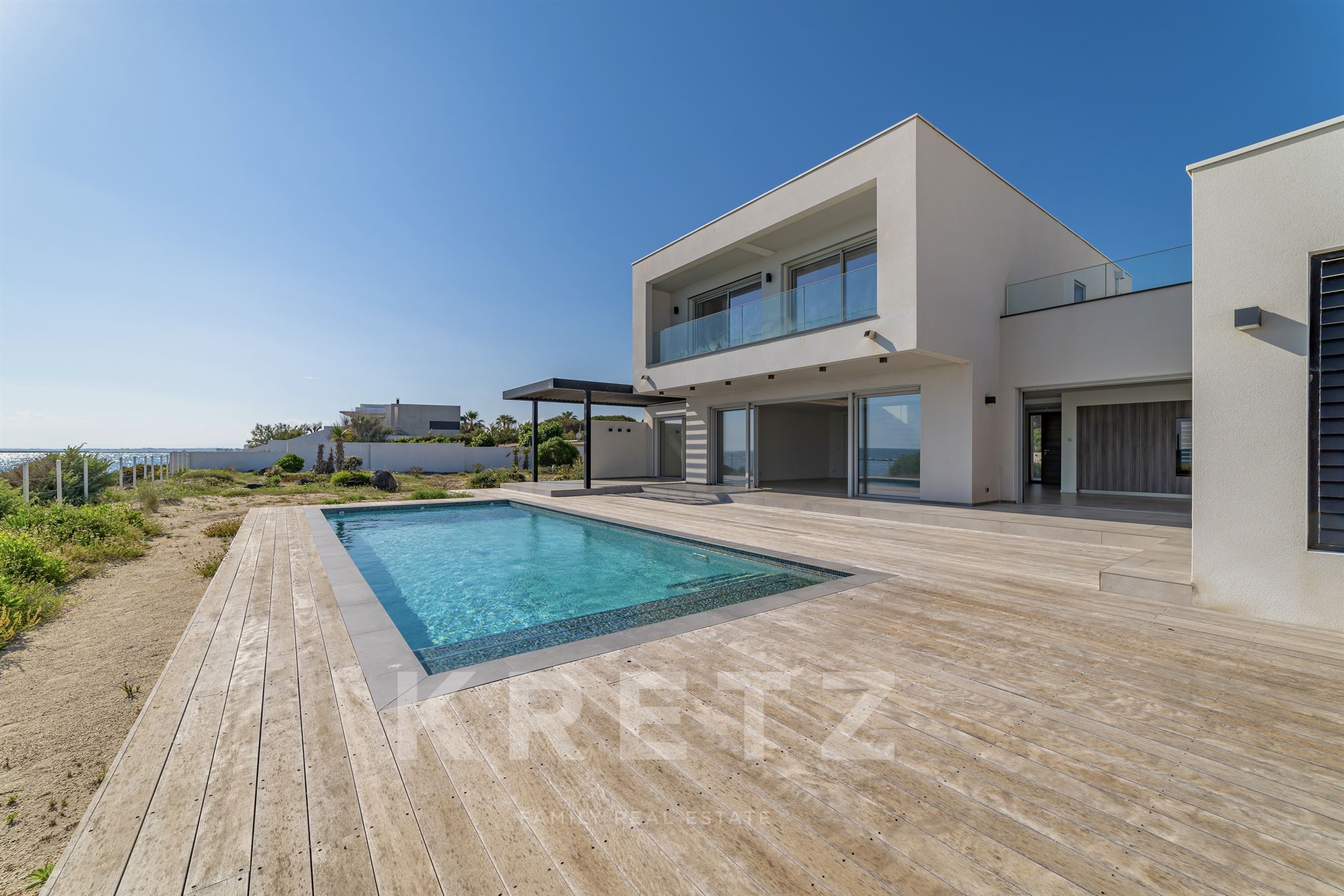 Villa d'exception en première ligne sur la plage