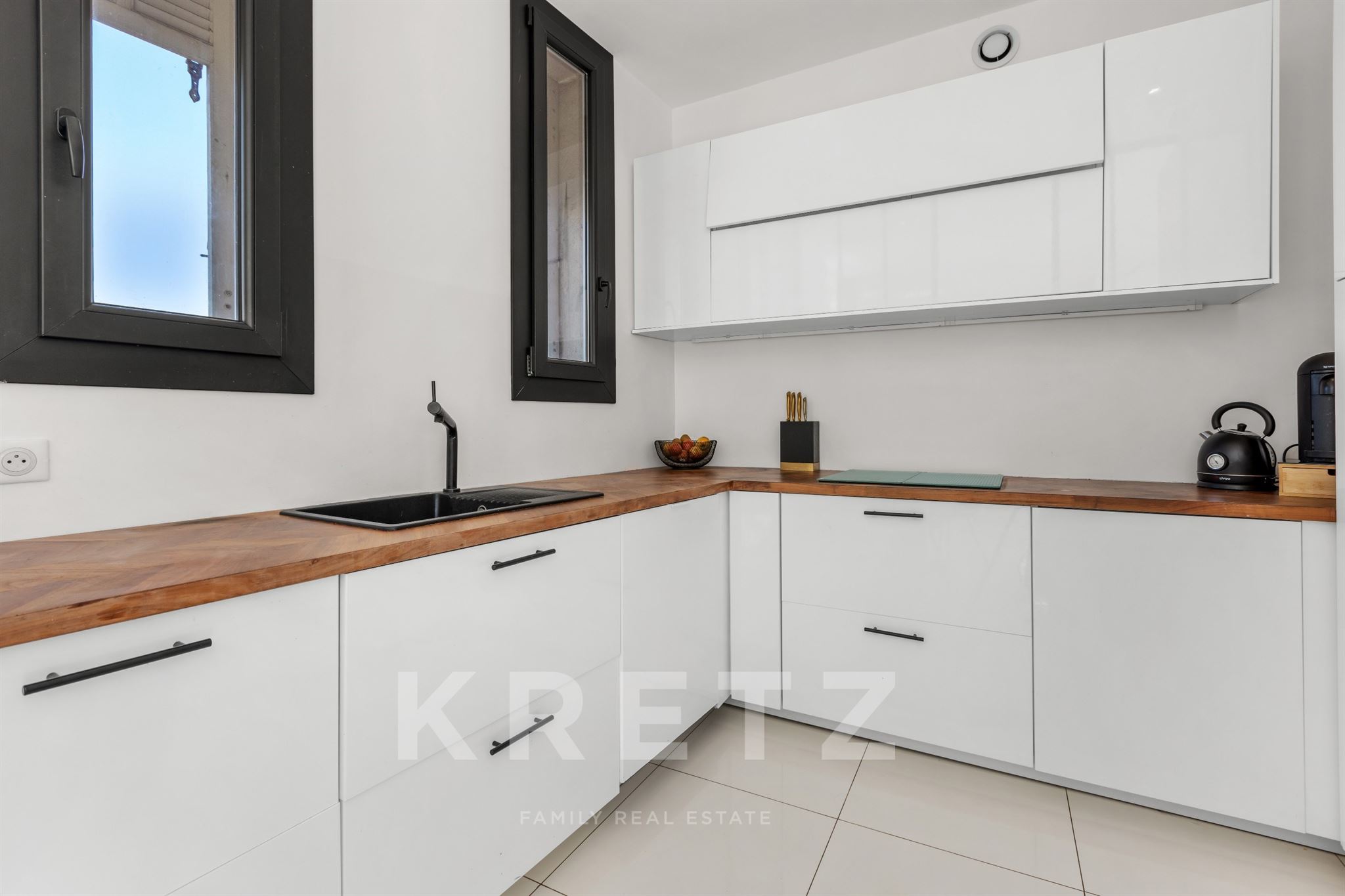 Duplex 5 pièces avec rooftop – Cannes centre