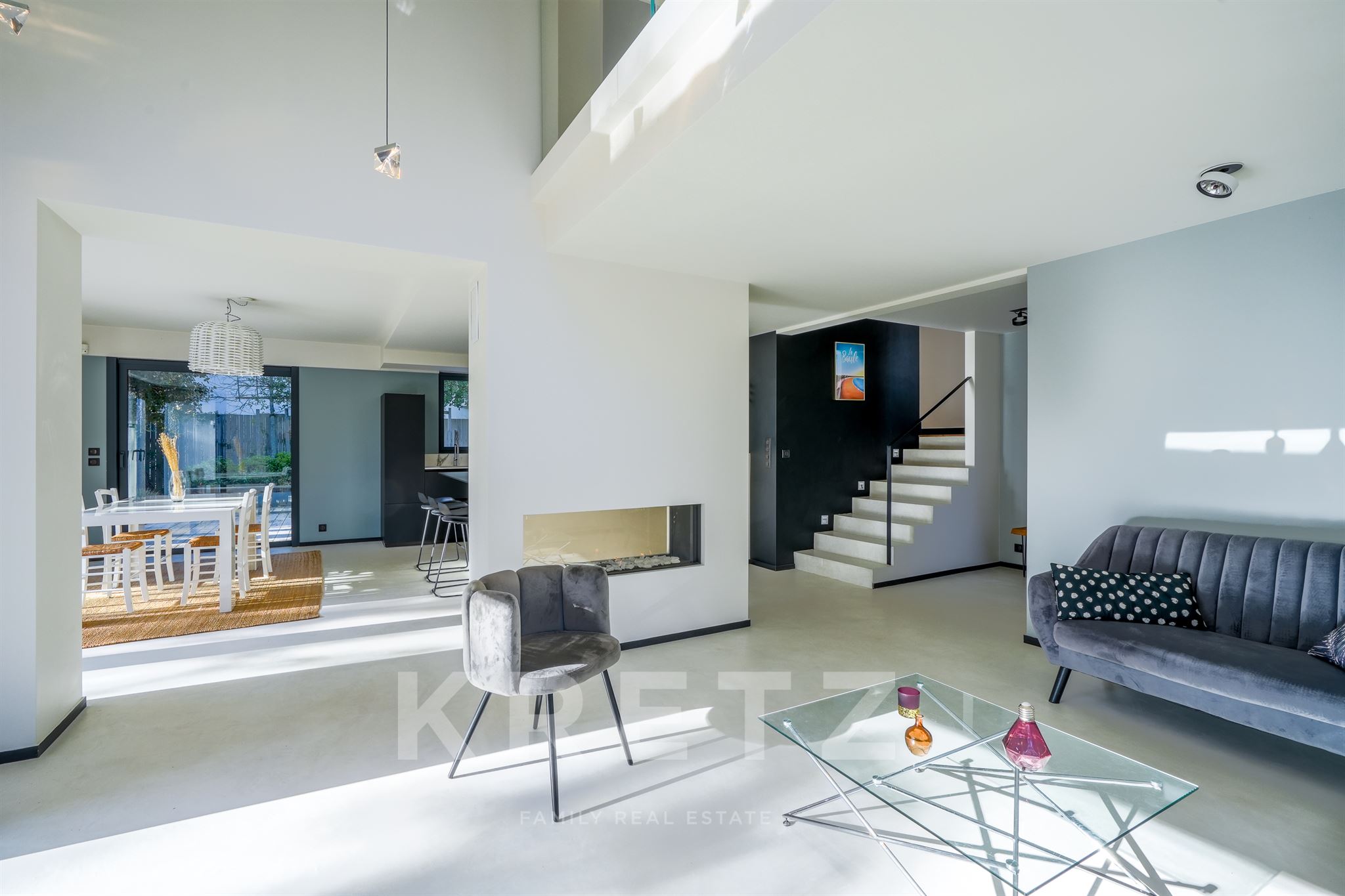 La Baule Les PinsArchitect-designed villa 400m from the beach