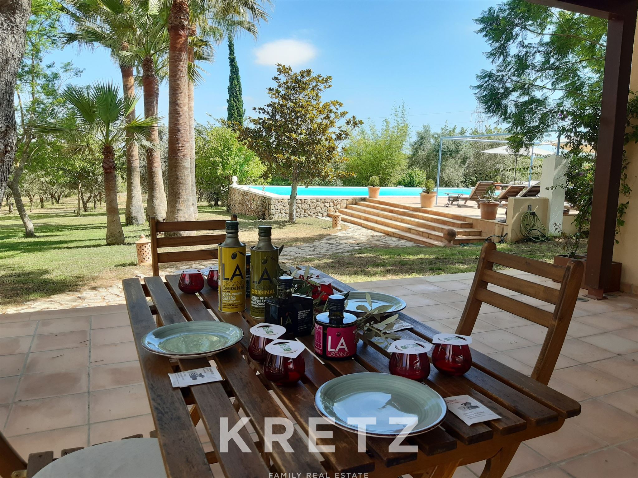 Finca in Sencelles with heated pool, spa and ecological operation
