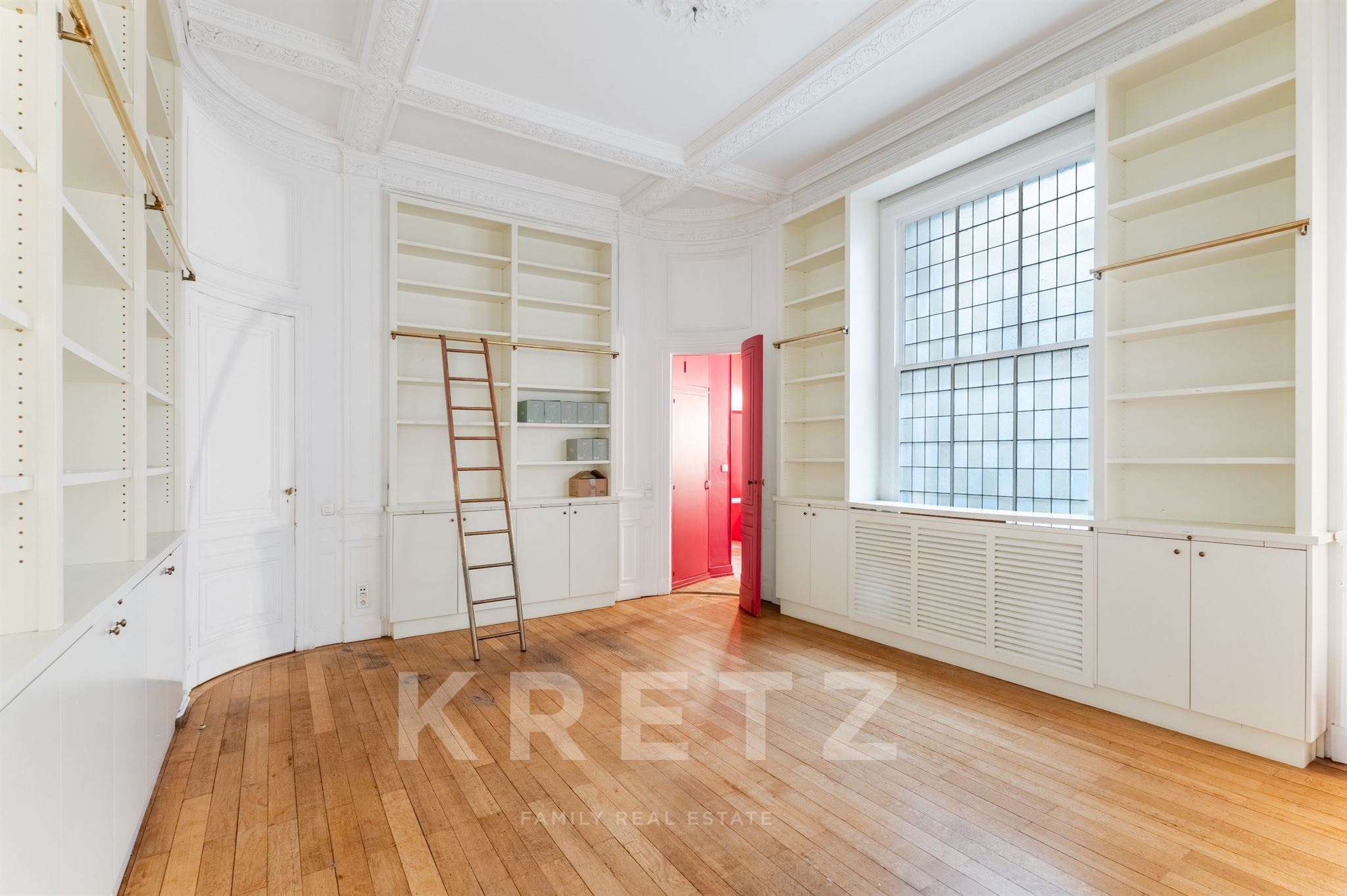 Prestigious Offices in the Heart of Bordeaux’s Golden Triangle - 250m²