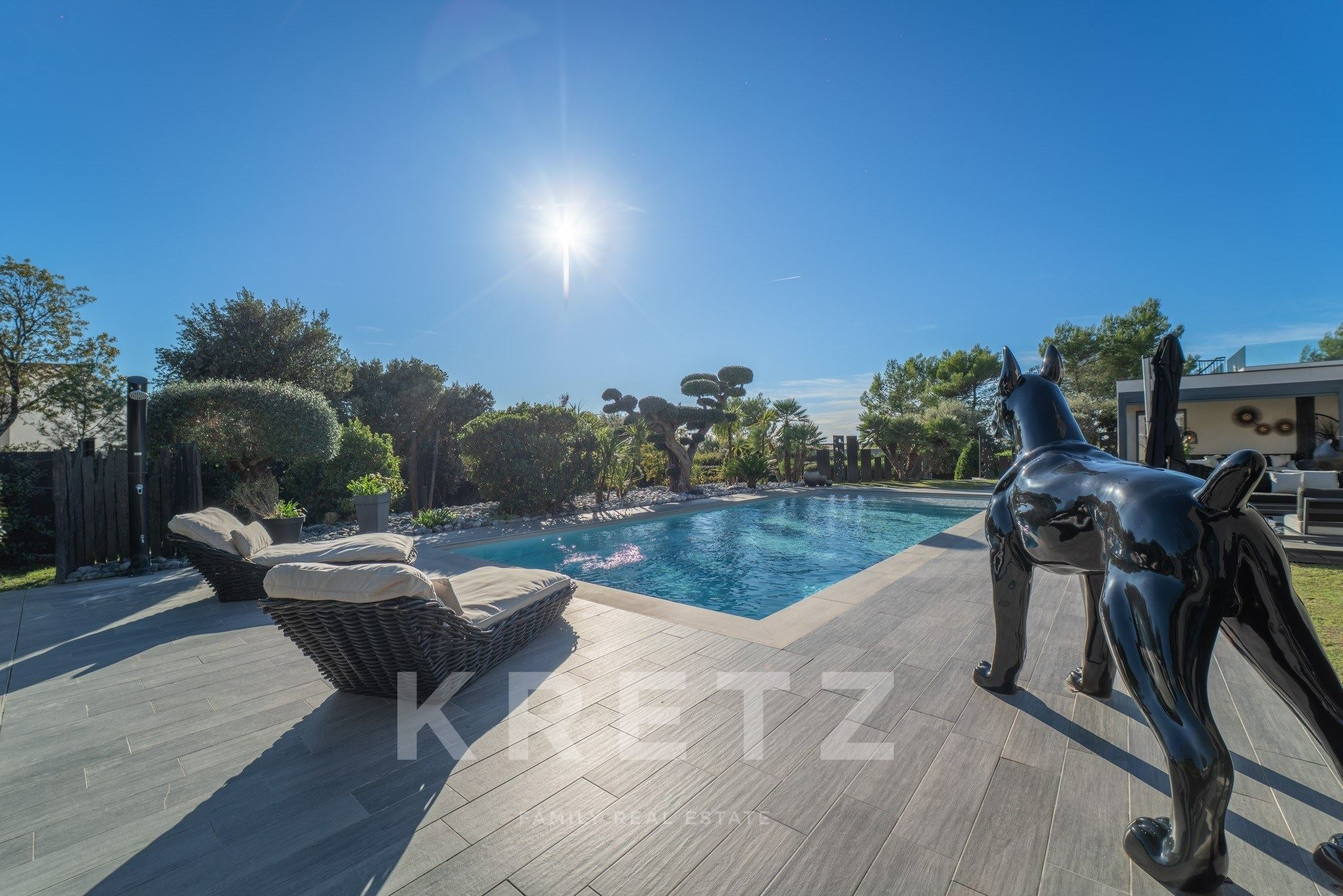 Villa contemporaine extraordinaire proche Gordes