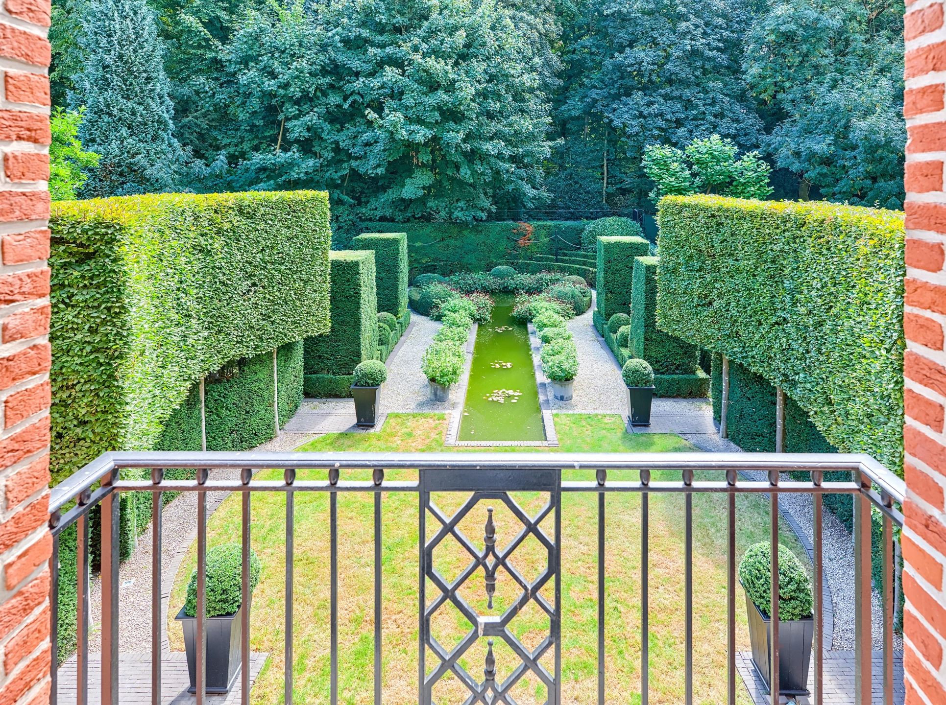 Square du Bois – Exceptional townhouse facing the Bois de la Cambre