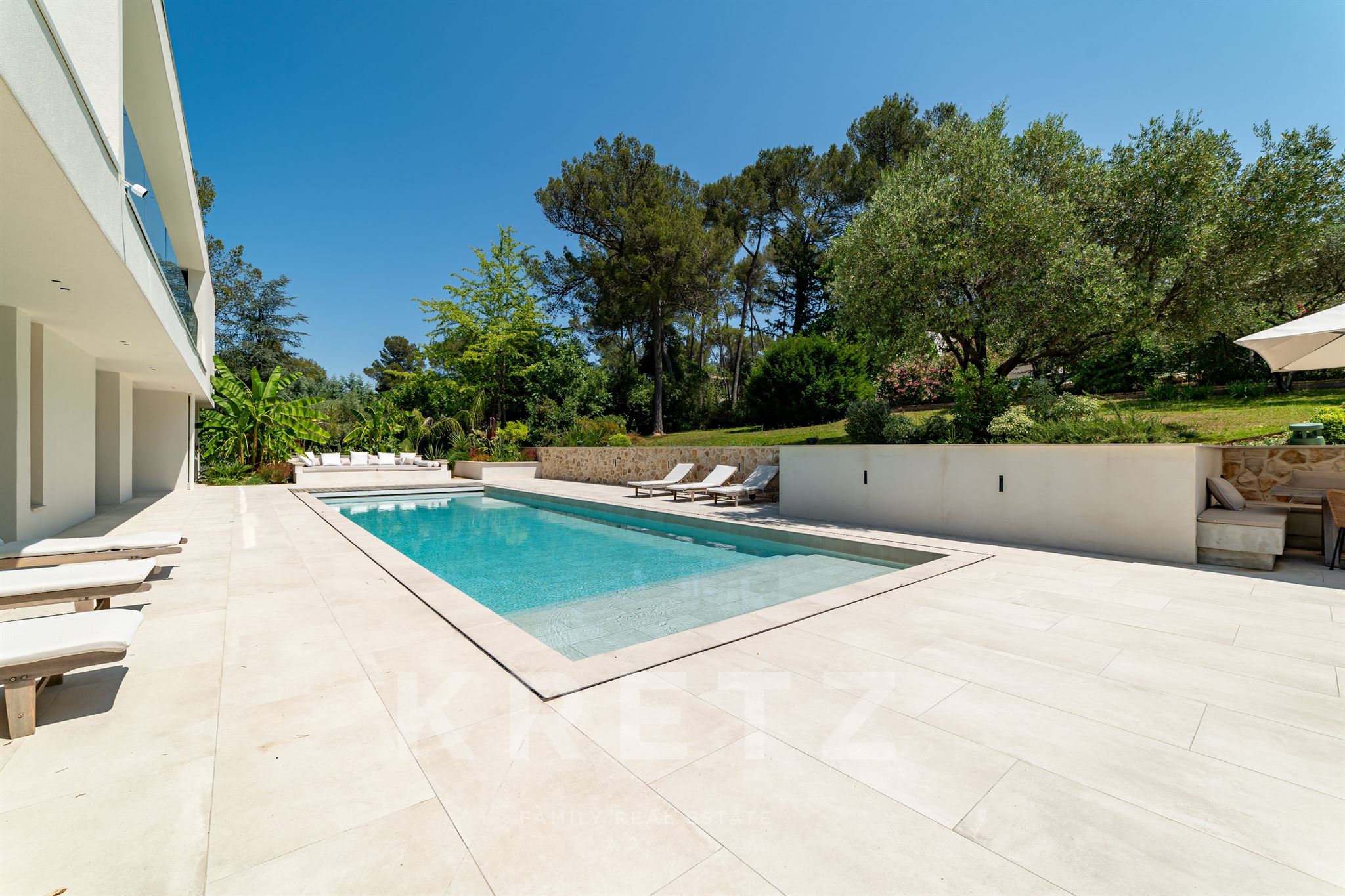 Exceptional villa