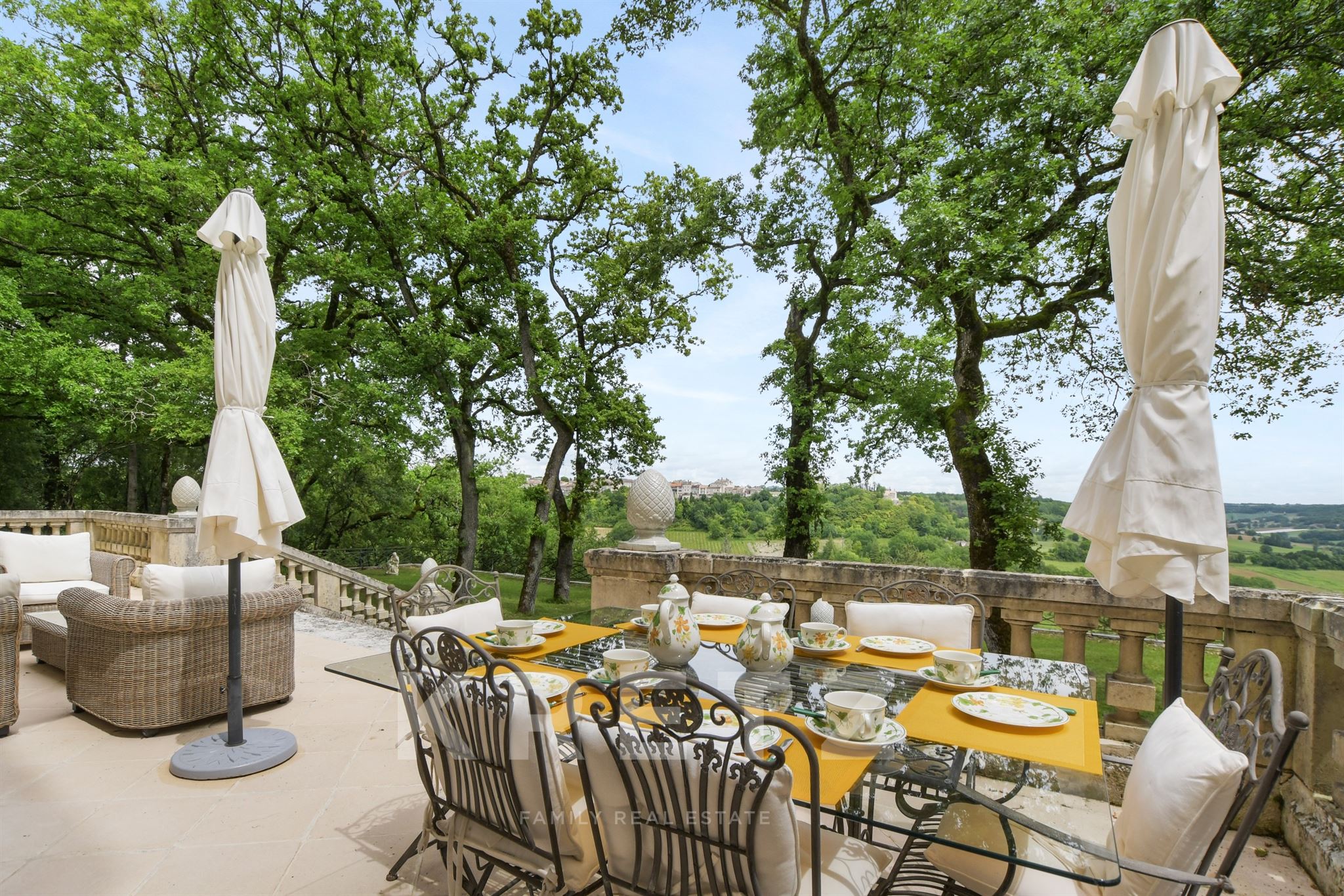 Exclusive - Cahors - Remarkably restored early 19th-century chateau
