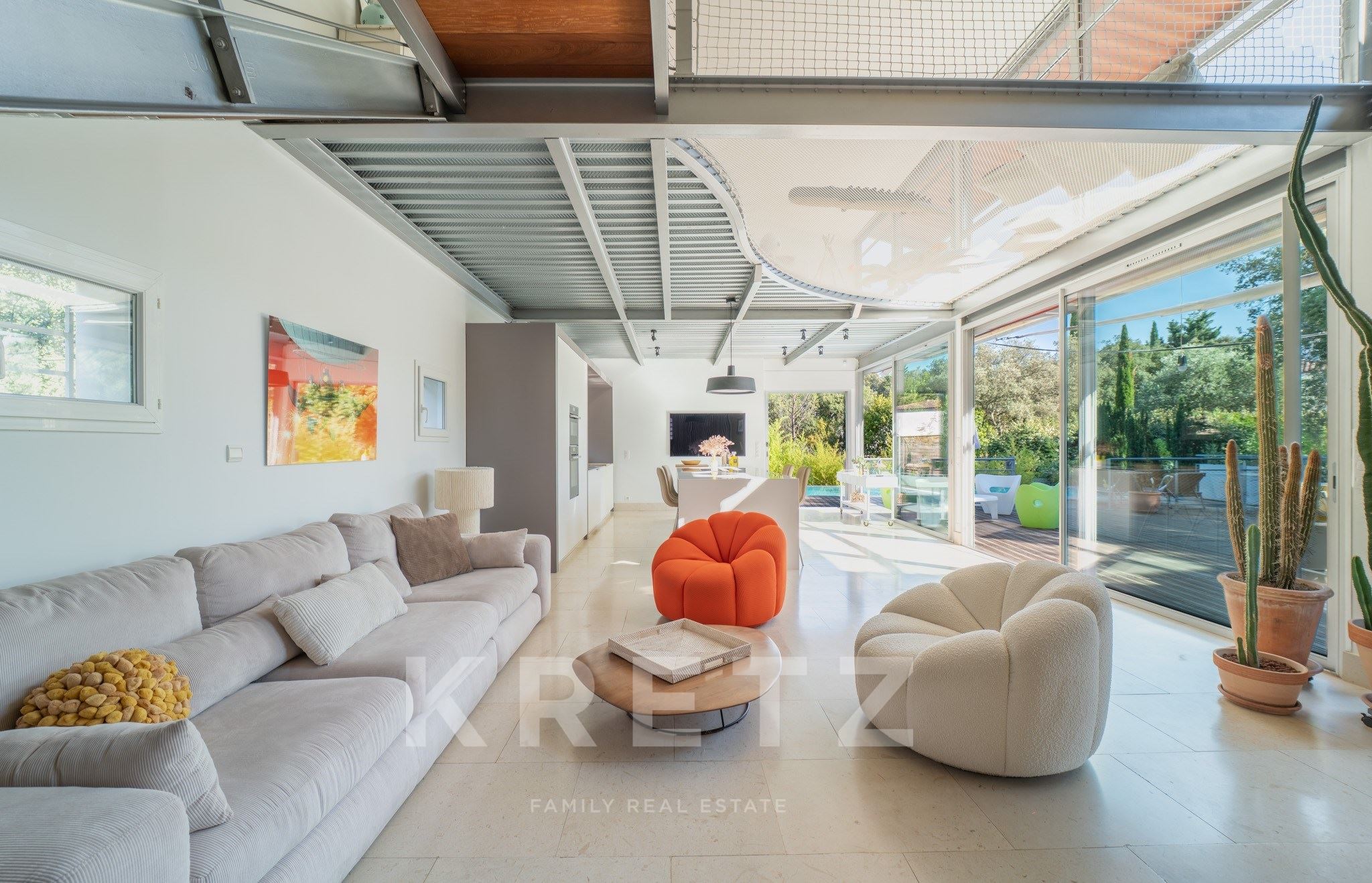 Villa de 243 m² de diseño arquitectónico inspirado en Le Corbusier, entre Nîmes y Montpellier