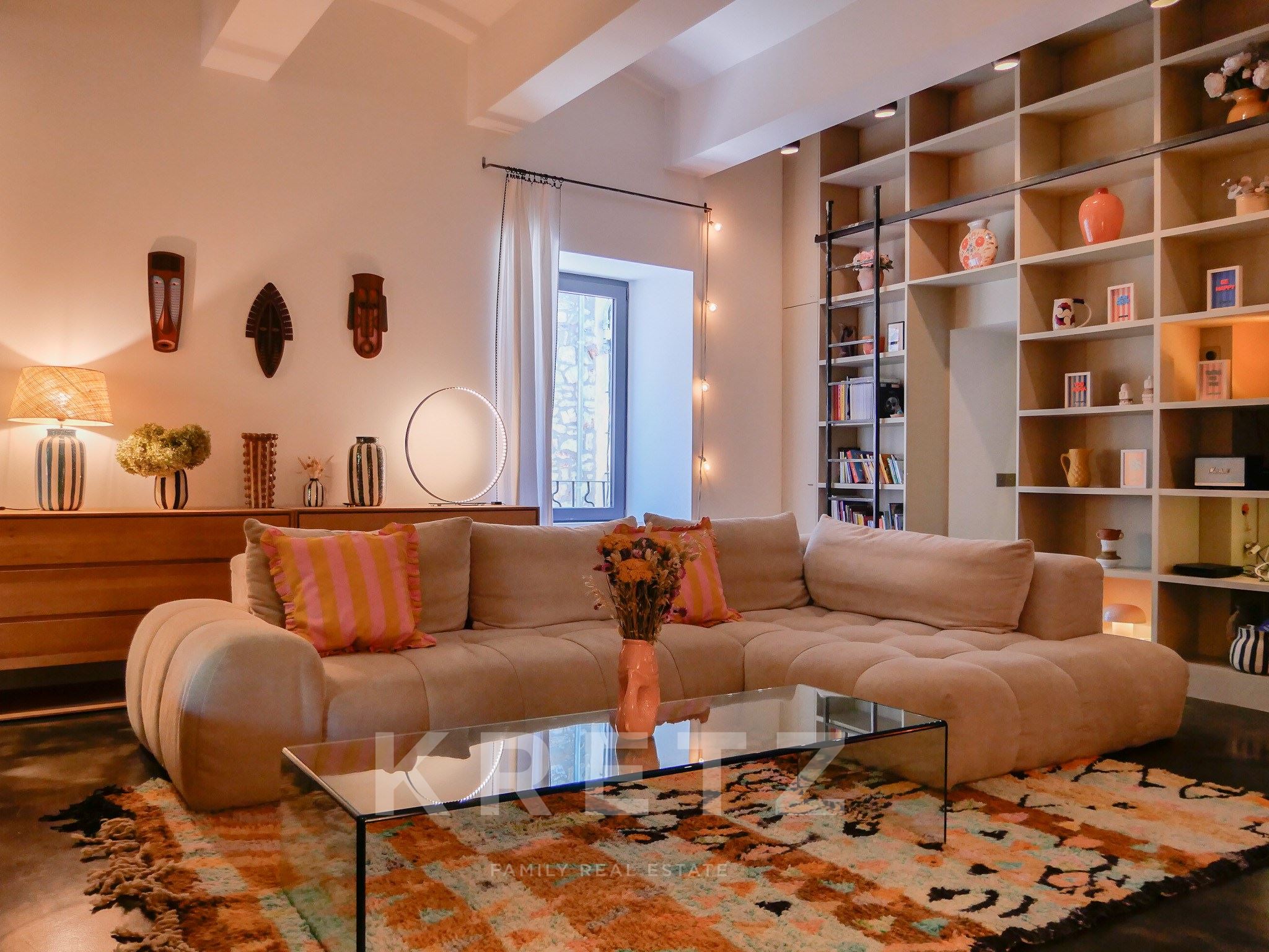 A confidential address in the heart of Les Vans, with garden and swimming pool