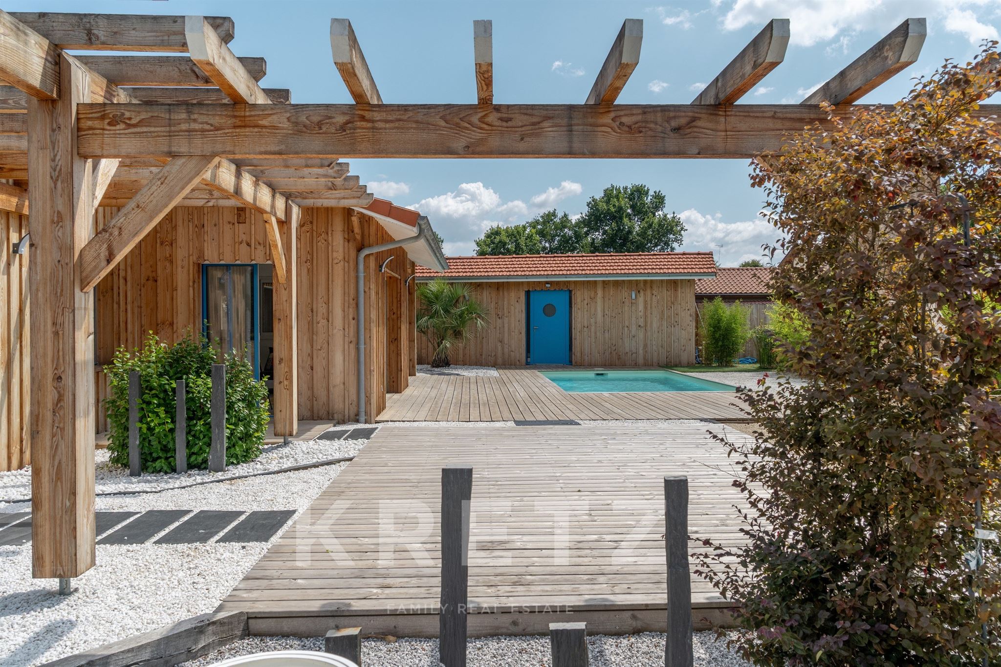 BIGANOS — Arcachon Bay spirit, 180m², designed by Atelier Ballion & Poisson