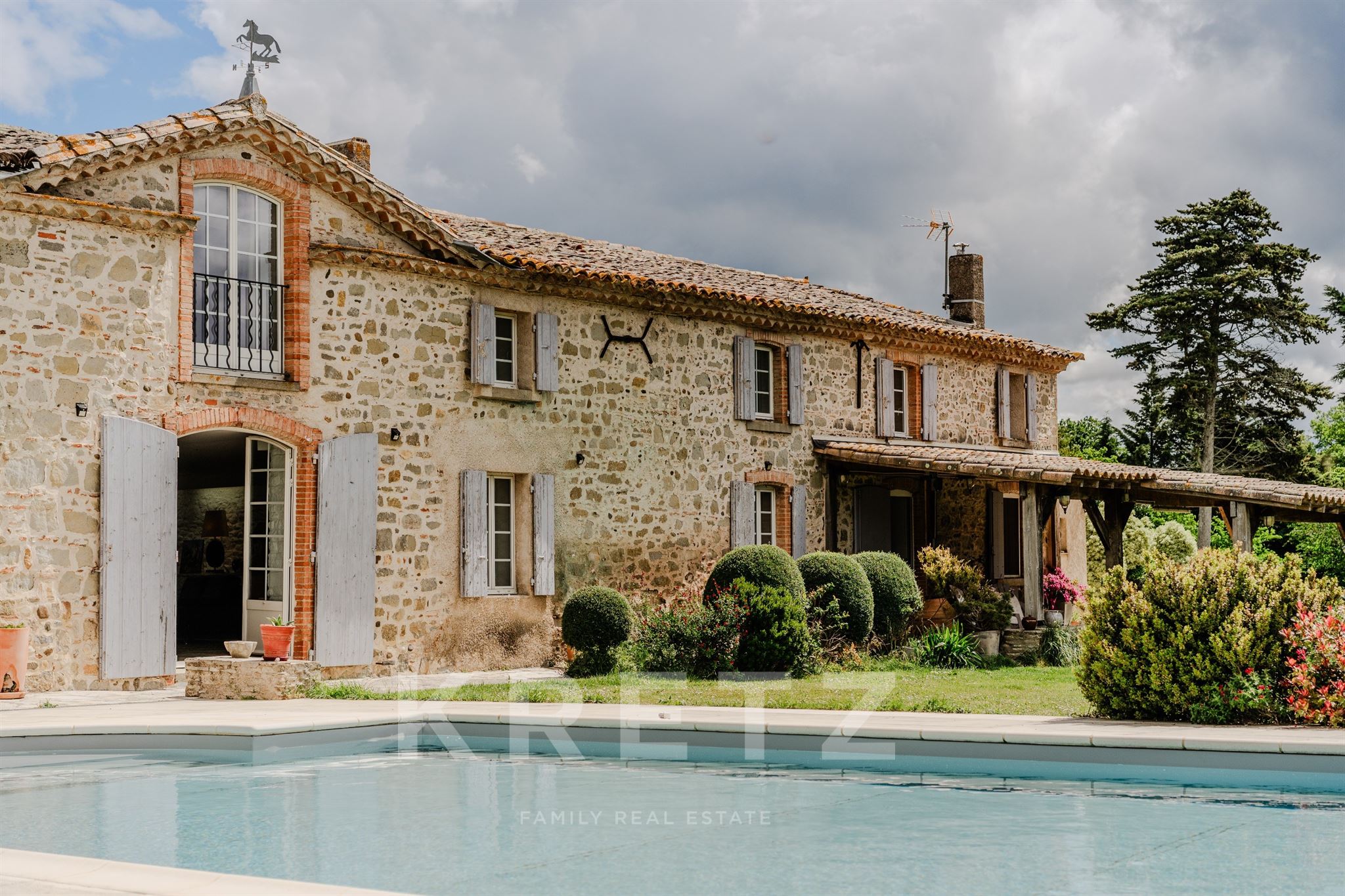Exceptional 18th-Century Estate with 50 Hectares and Panoramic Pyrenees Views – Near Carcassonne, So