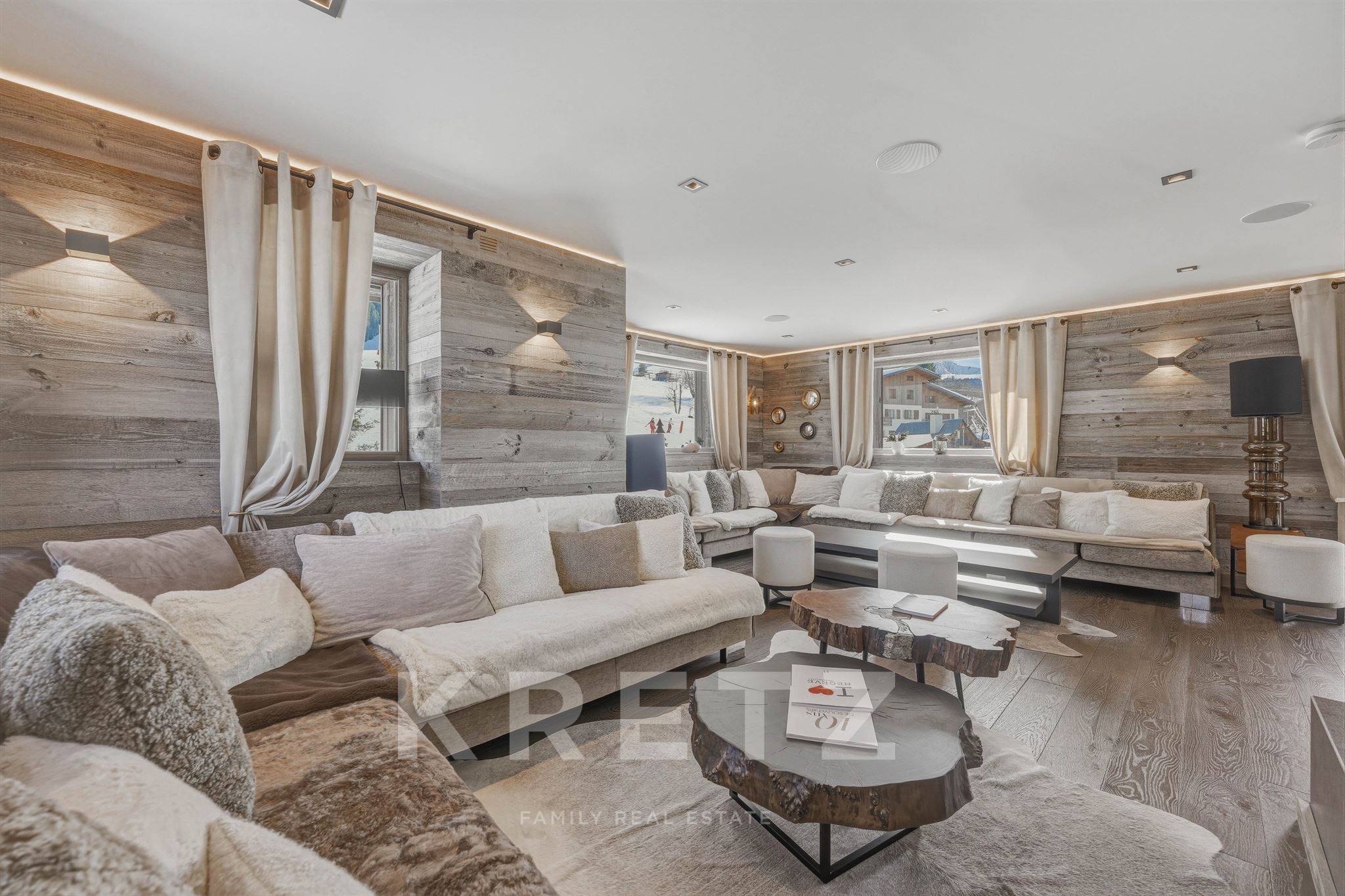 EXCLUSIVE – MEGEVE – Exceptional Ski-in / Ski-out Chalet