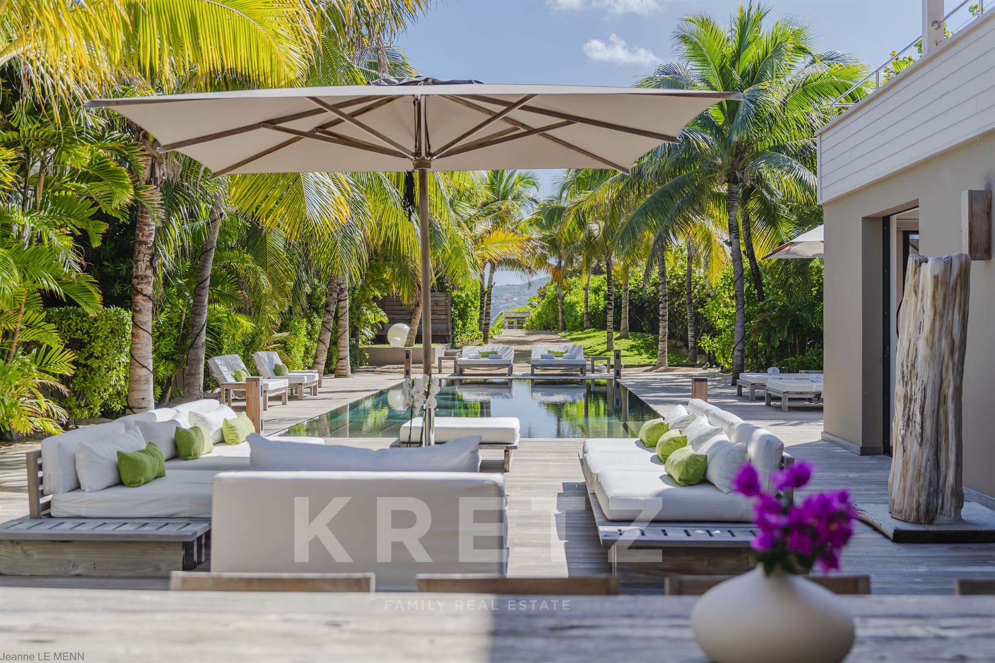 Villa with private access to Anse des Cayes beach