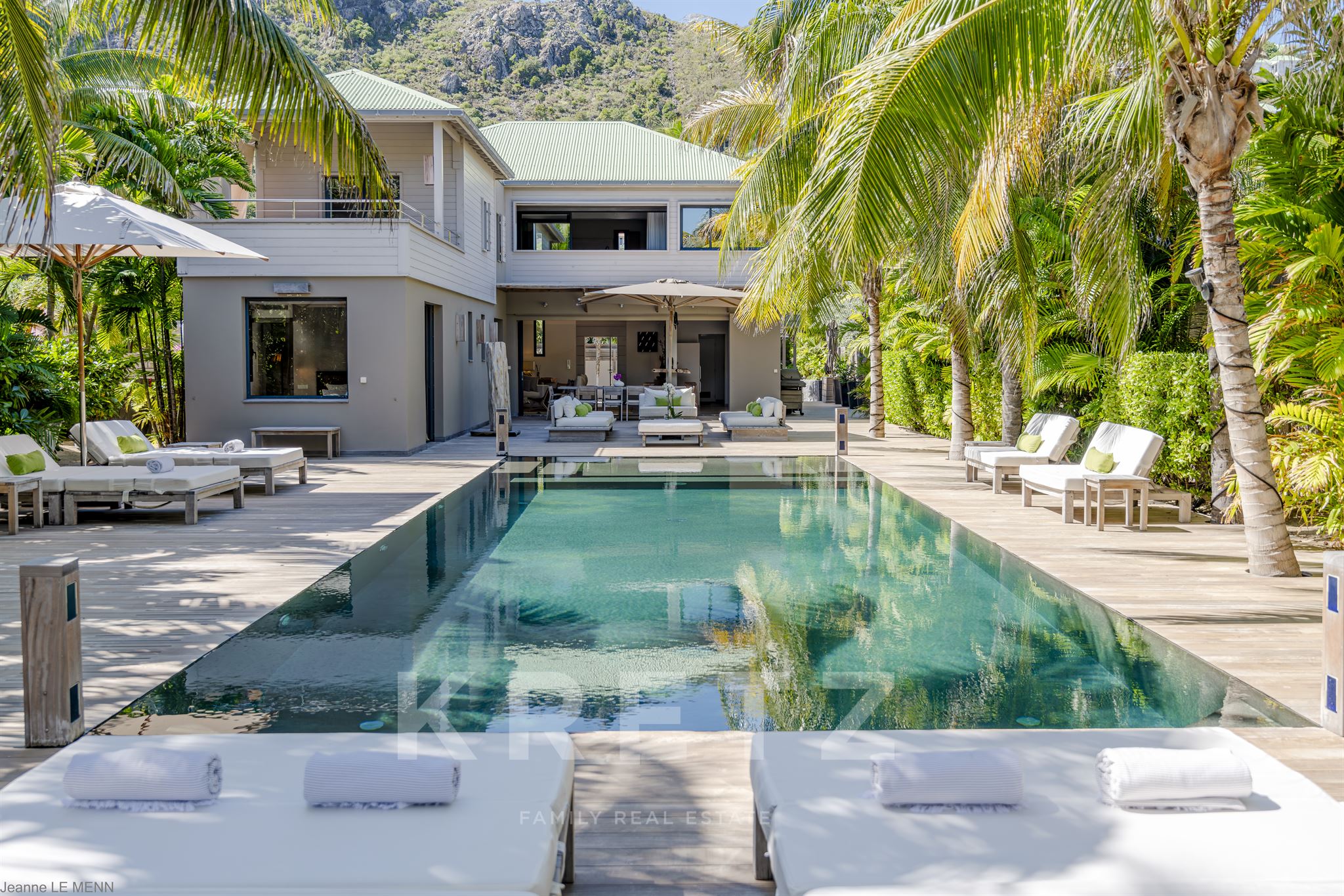 Villa with private access to Anse des Cayes beach