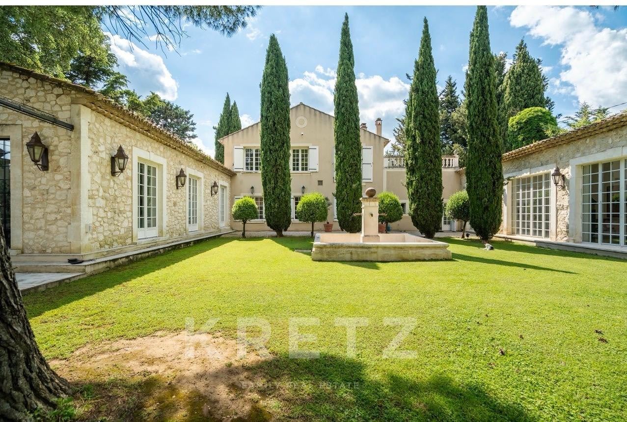 Propriété provençale et vie équestre sur 2,7 ha – proche Eygalières