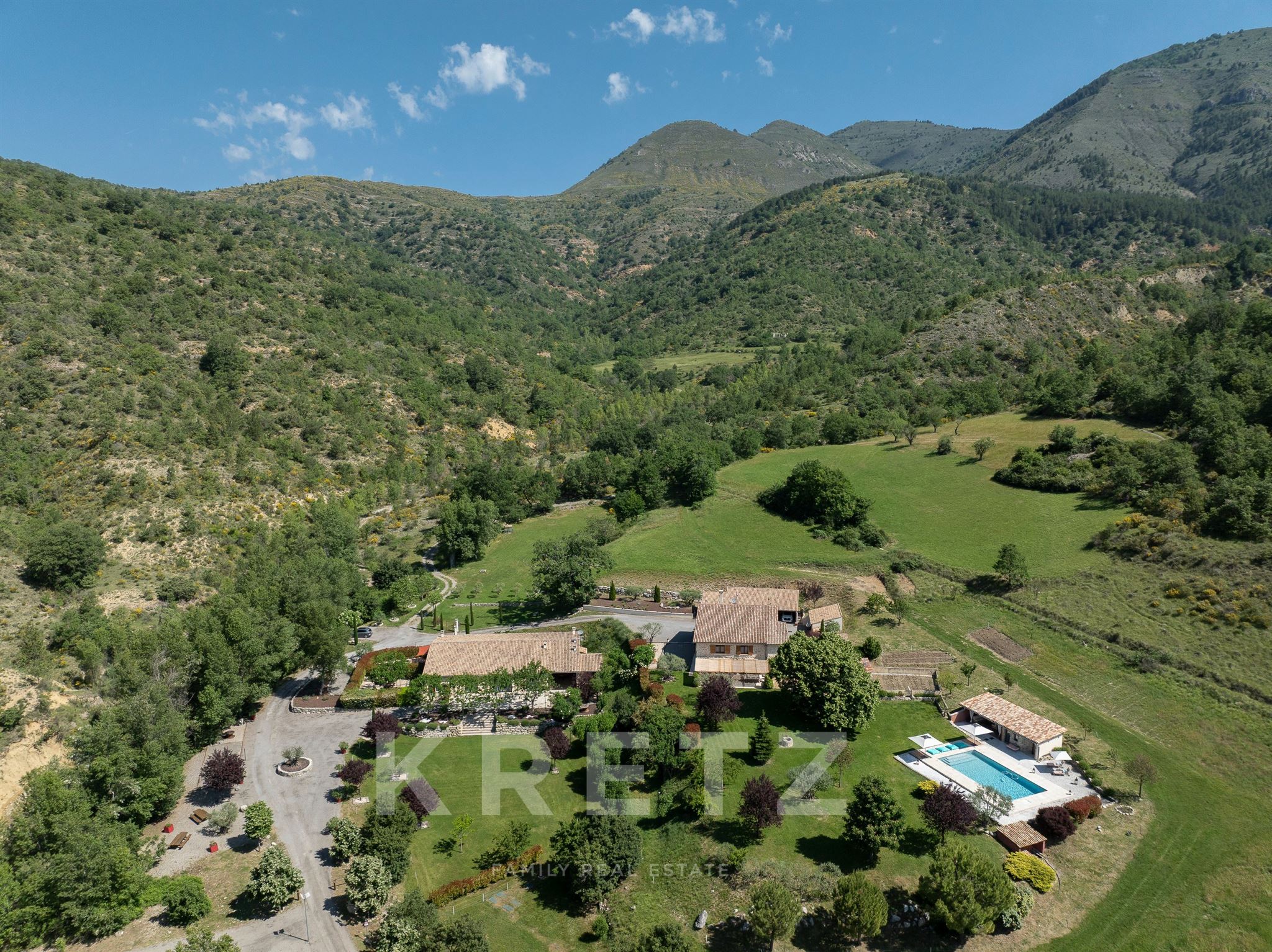 Exceptional estate of over 280 hectares – Haute Provence –
