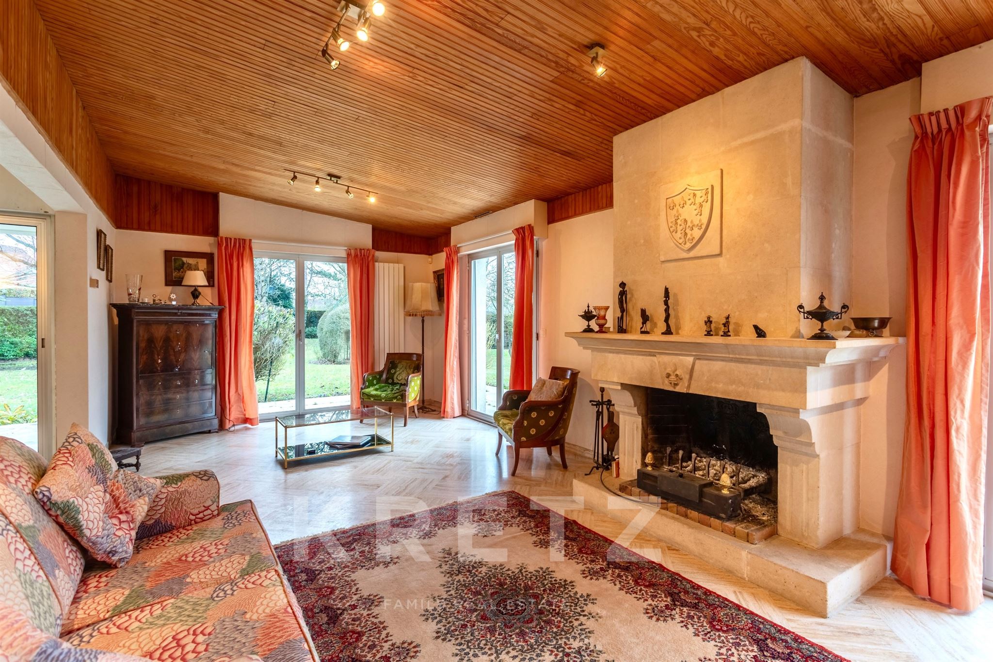 Architect-designed Single-storey Villa